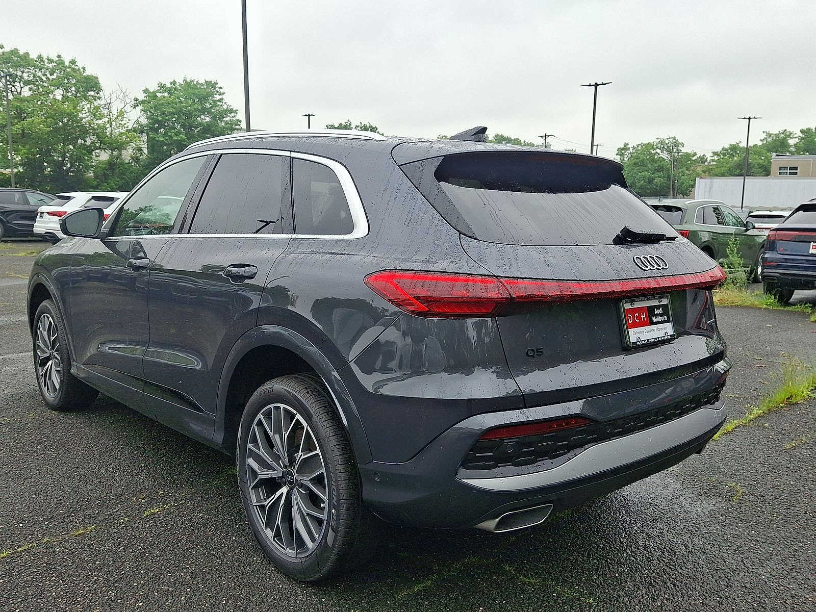 Thumbnail: 2025 Audi Q5 - 11