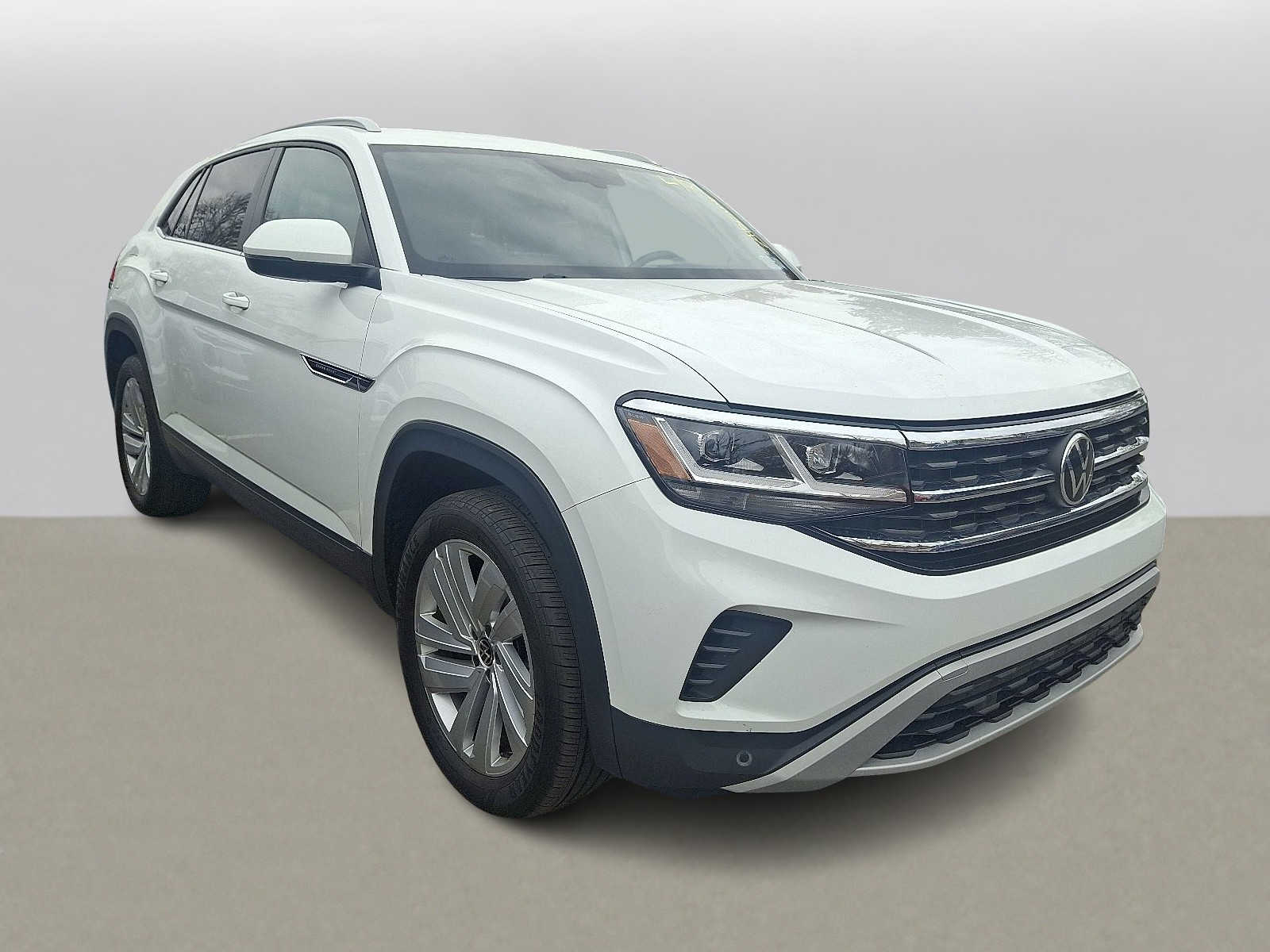 Thumbnail: 2022 Volkswagen Atlas - 2