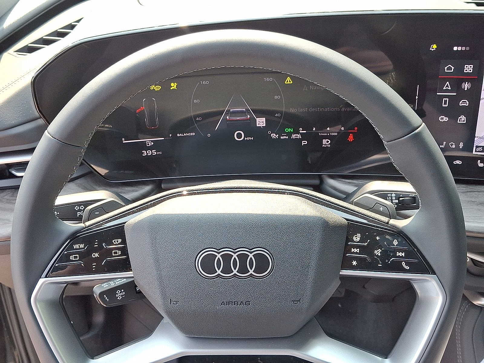 Thumbnail: 2025 Audi Q5 - 16