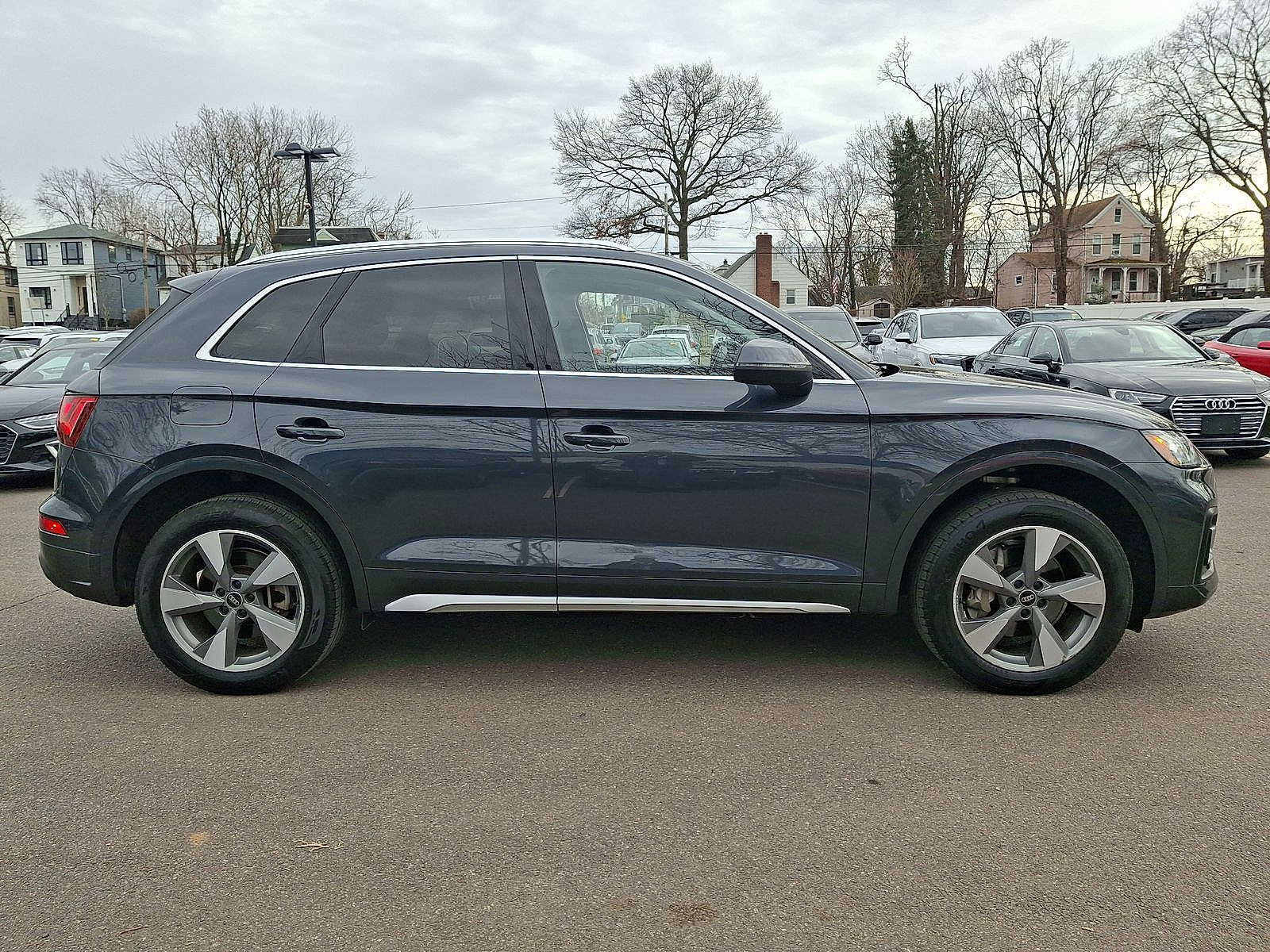 Thumbnail: 2023 Audi Q5 - 26