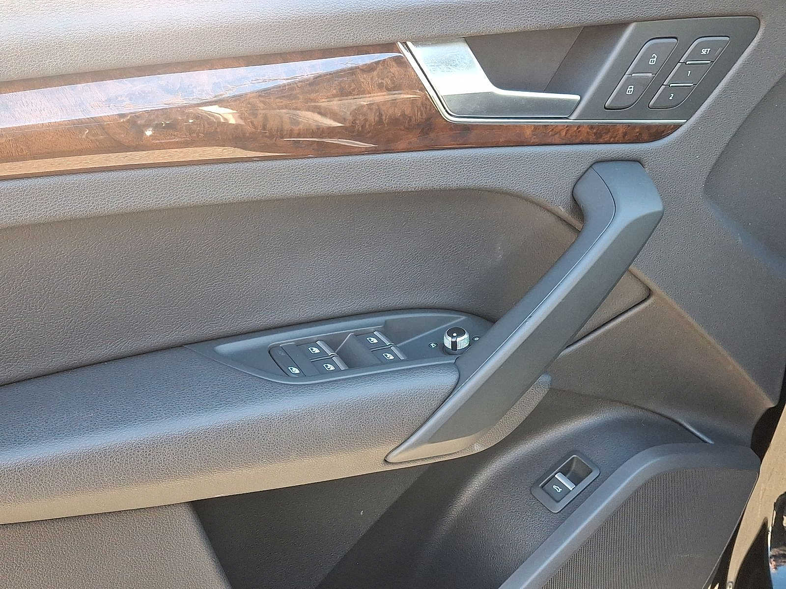 Thumbnail: 2018 Audi Q5 - 10