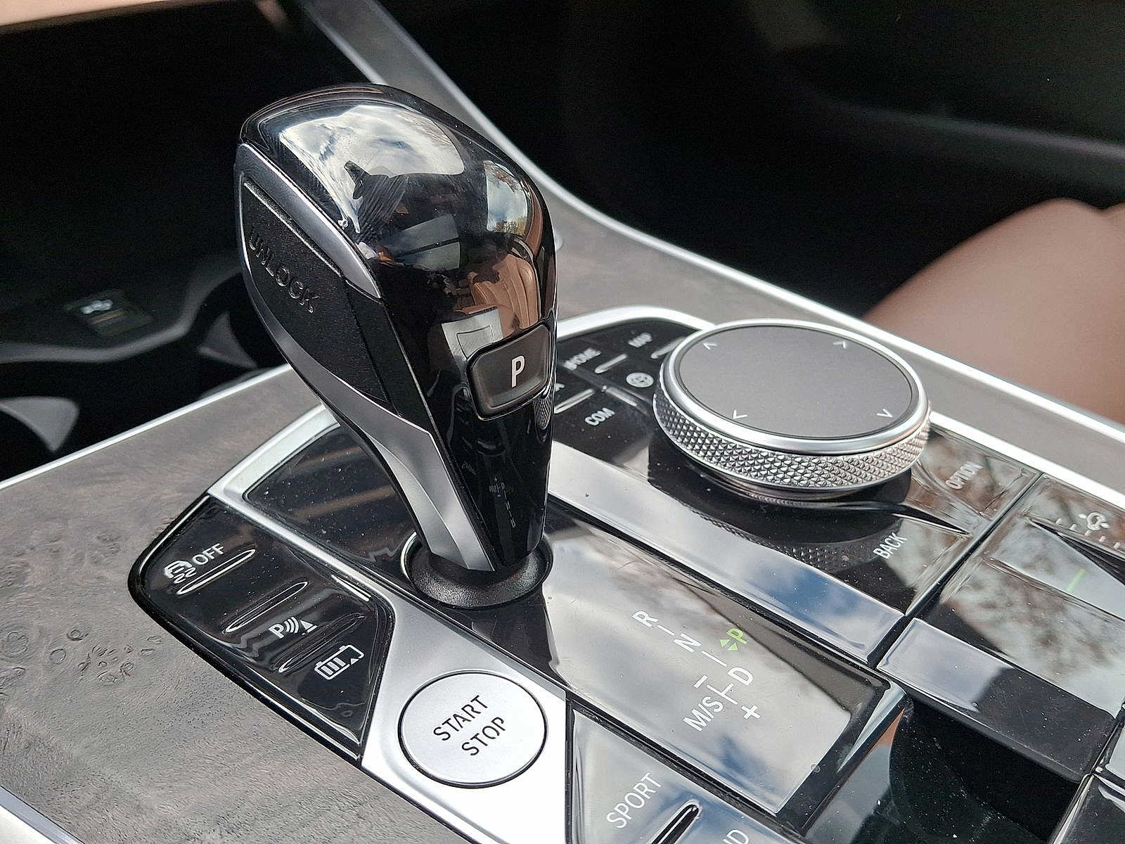 Thumbnail: 2022 BMW X5 - 12