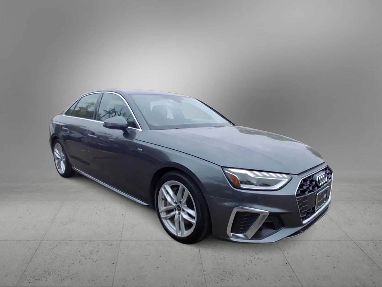 2024 Audi A4 S line Premium Plus photo 2