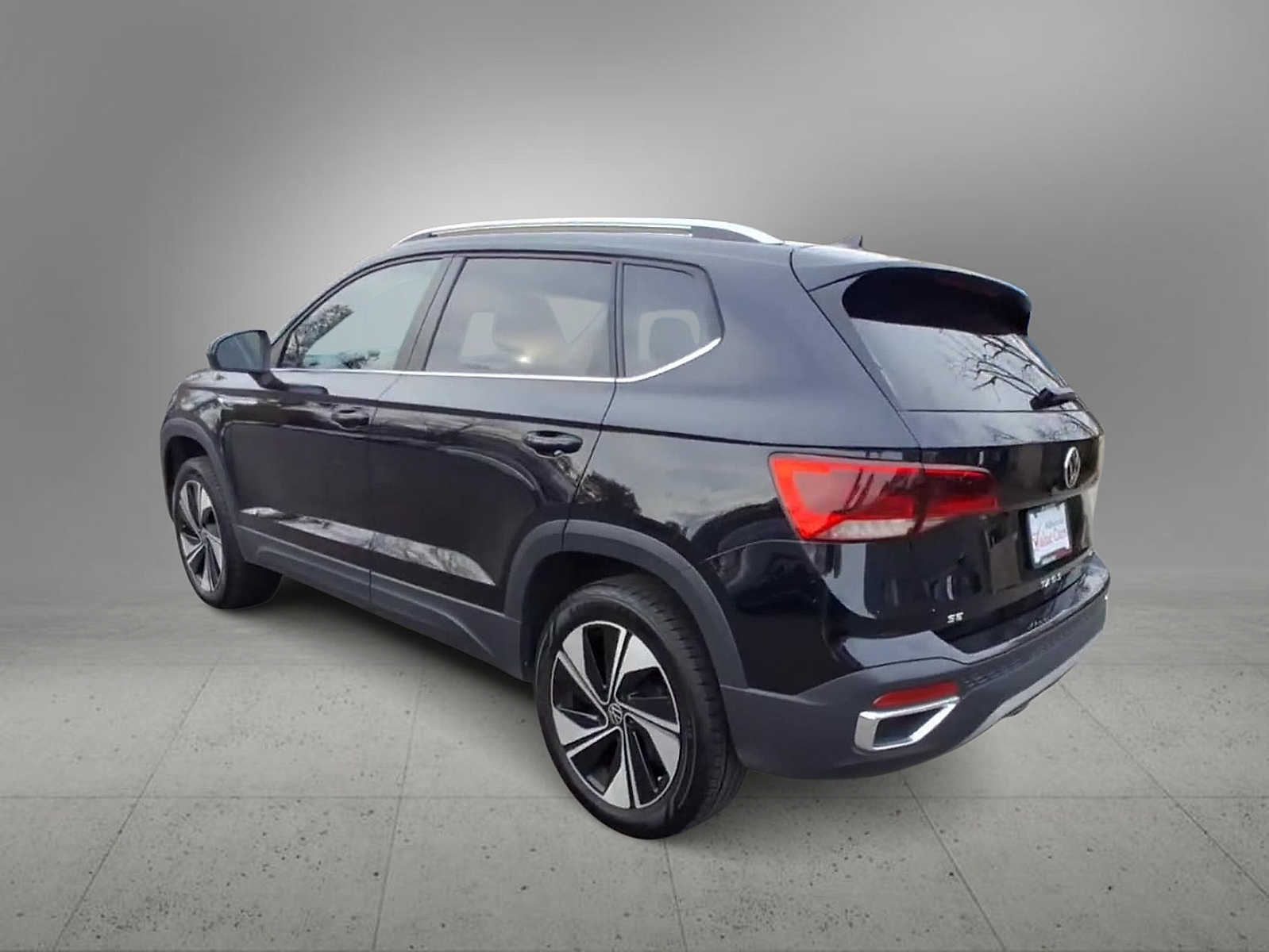 Thumbnail: 2024 Volkswagen Taos - 6