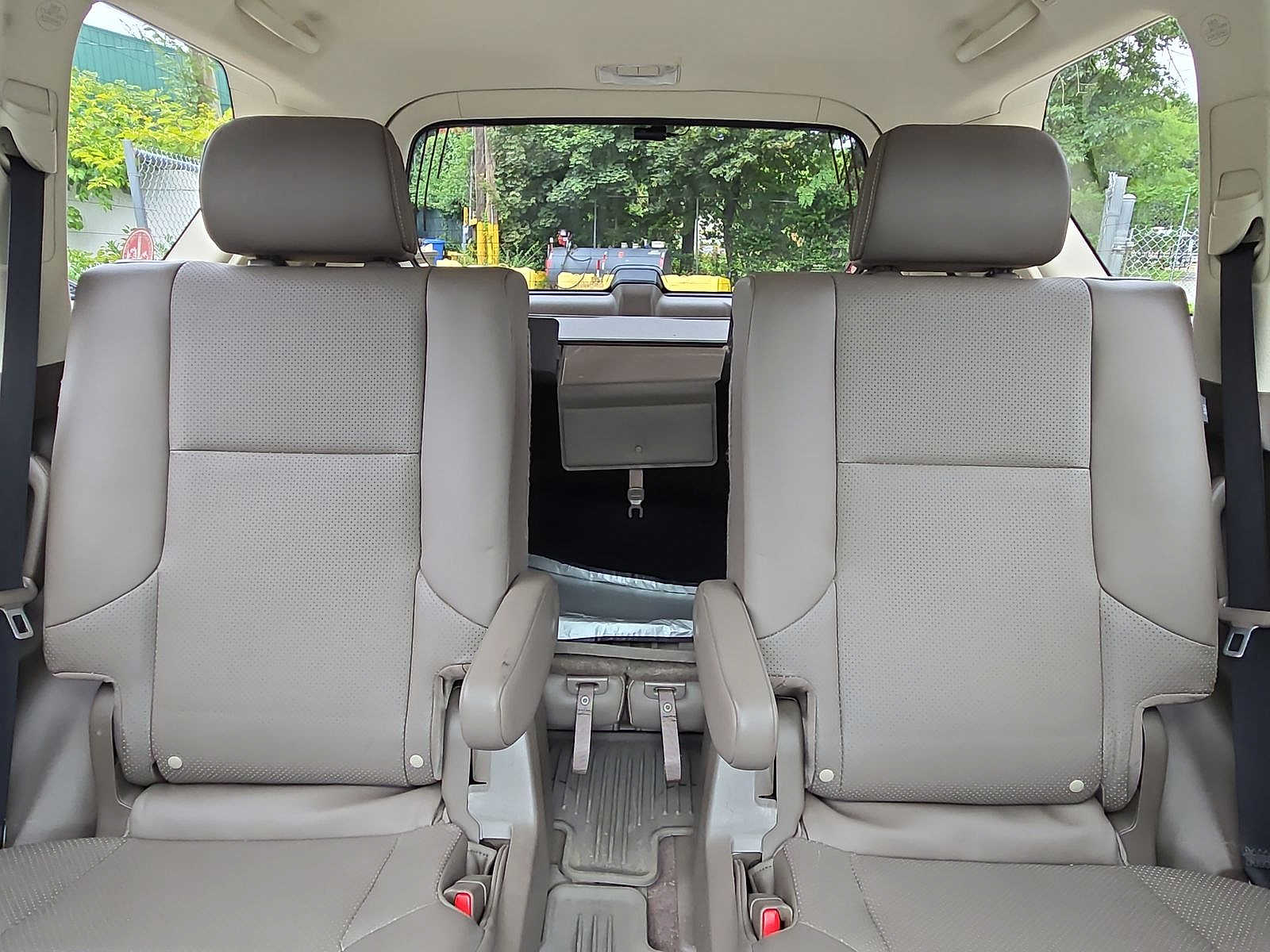 Thumbnail: 2019 Lexus GX - 26