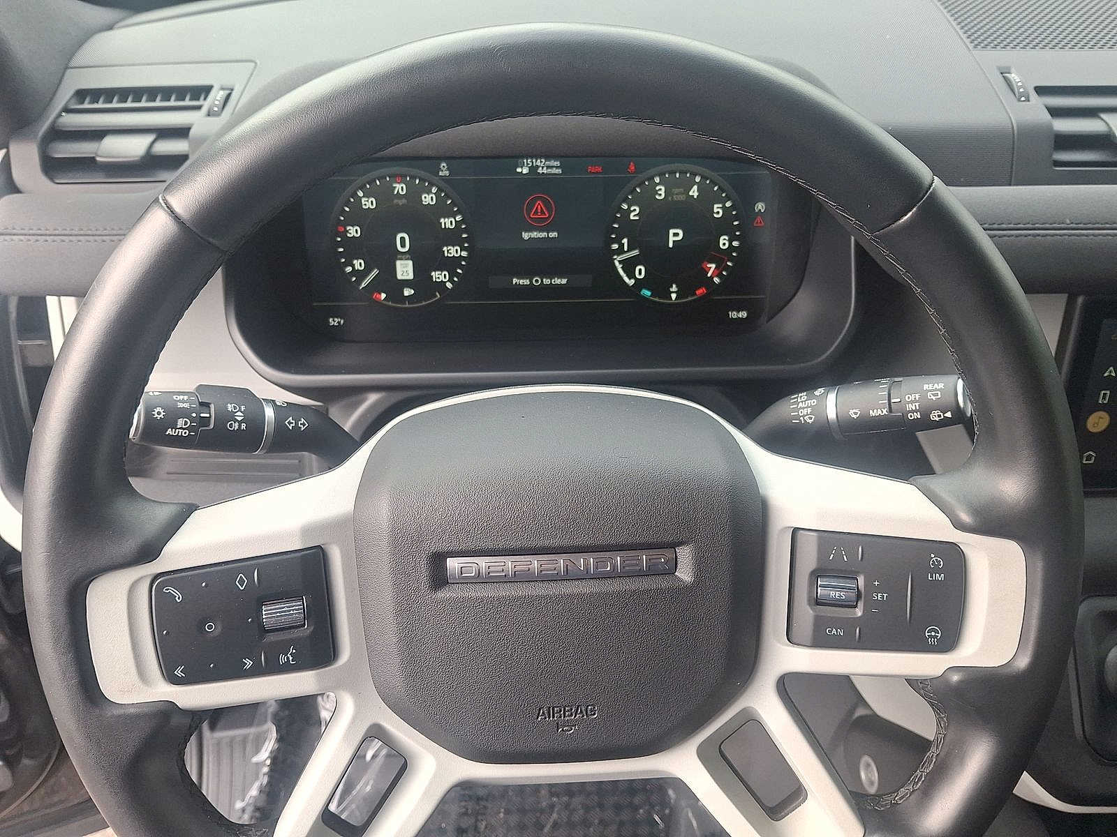 Thumbnail: 2023 Land Rover Defender - 15