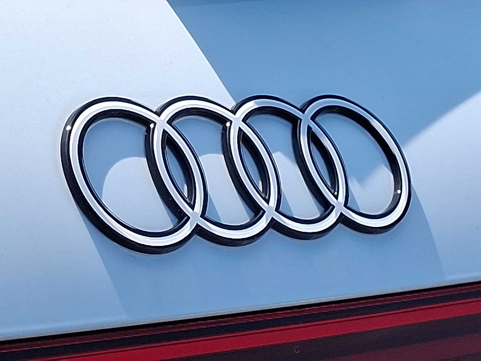 Thumbnail: 2025 Audi Q5 - 18