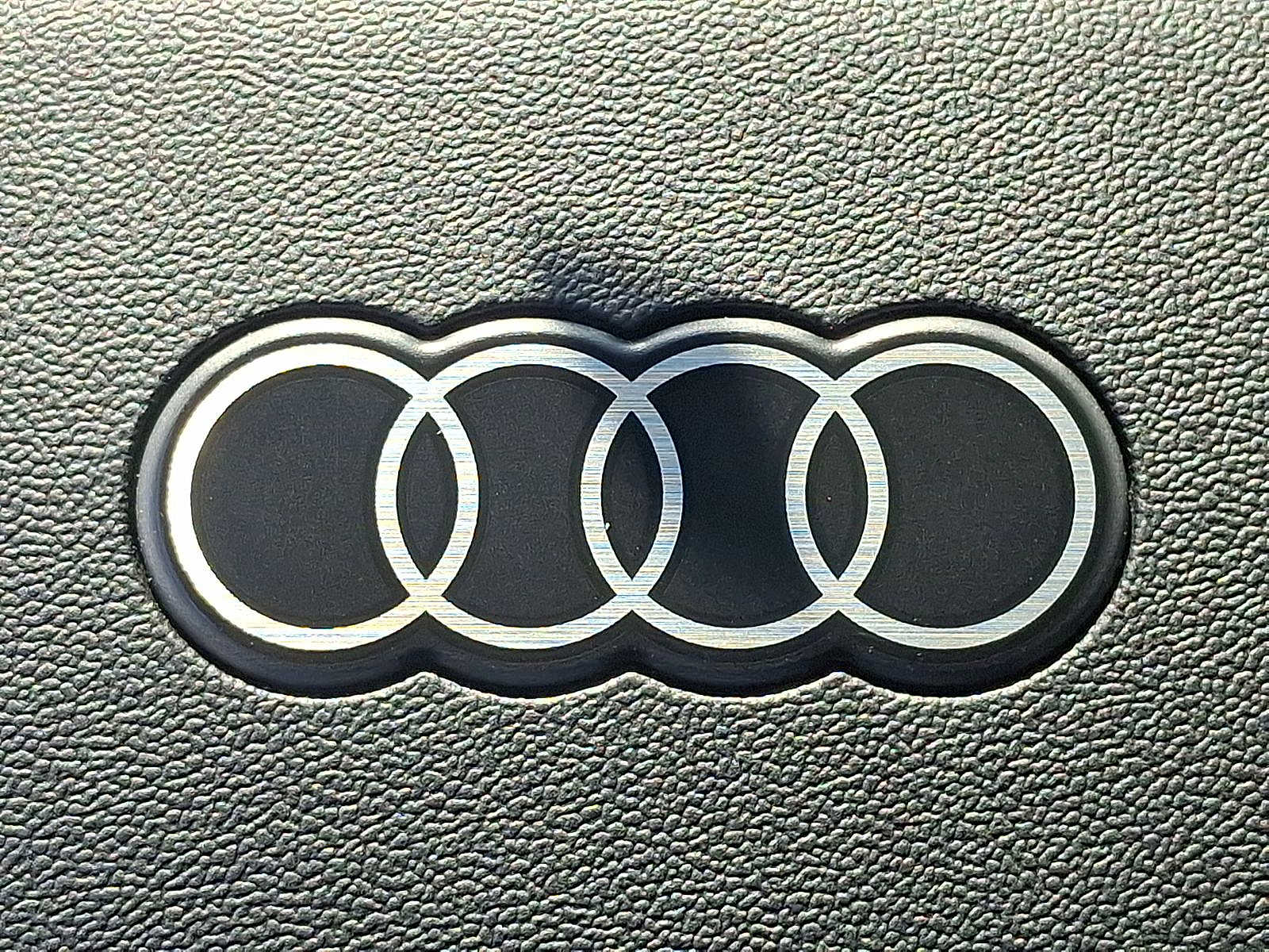 Thumbnail: 2025 Audi Q5 - 19