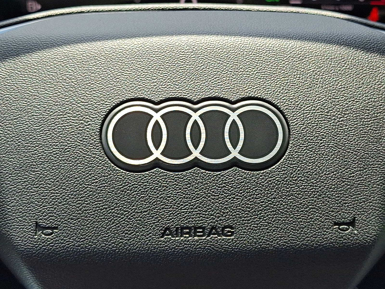 Thumbnail: 2025 Audi Q5 - 19
