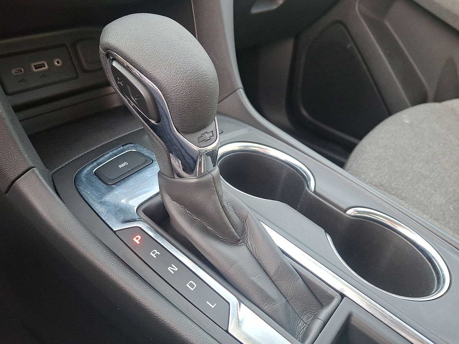 Thumbnail: 2024 Chevrolet Equinox - 12