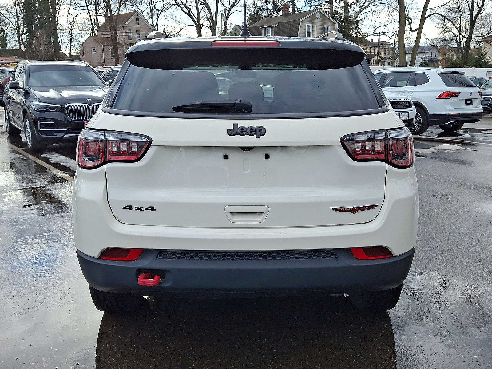 Thumbnail: 2018 Jeep Compass - 23