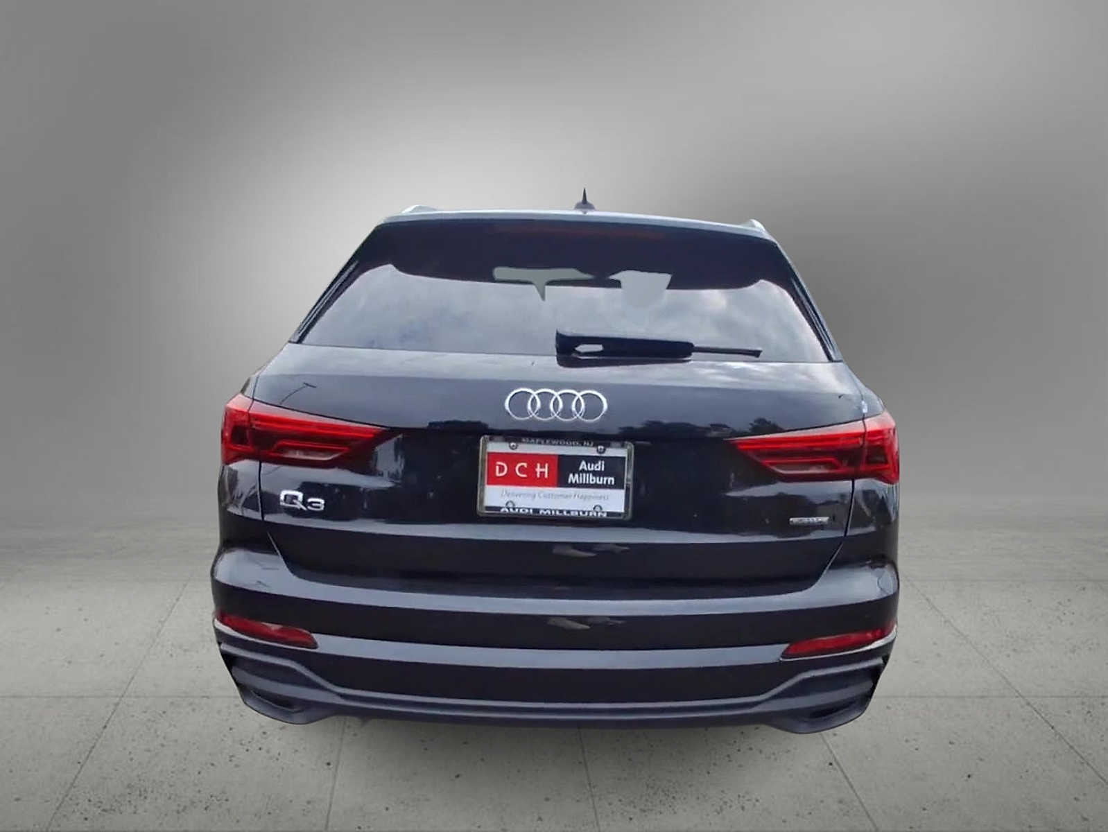 Thumbnail: 2025 Audi Q3 - 7