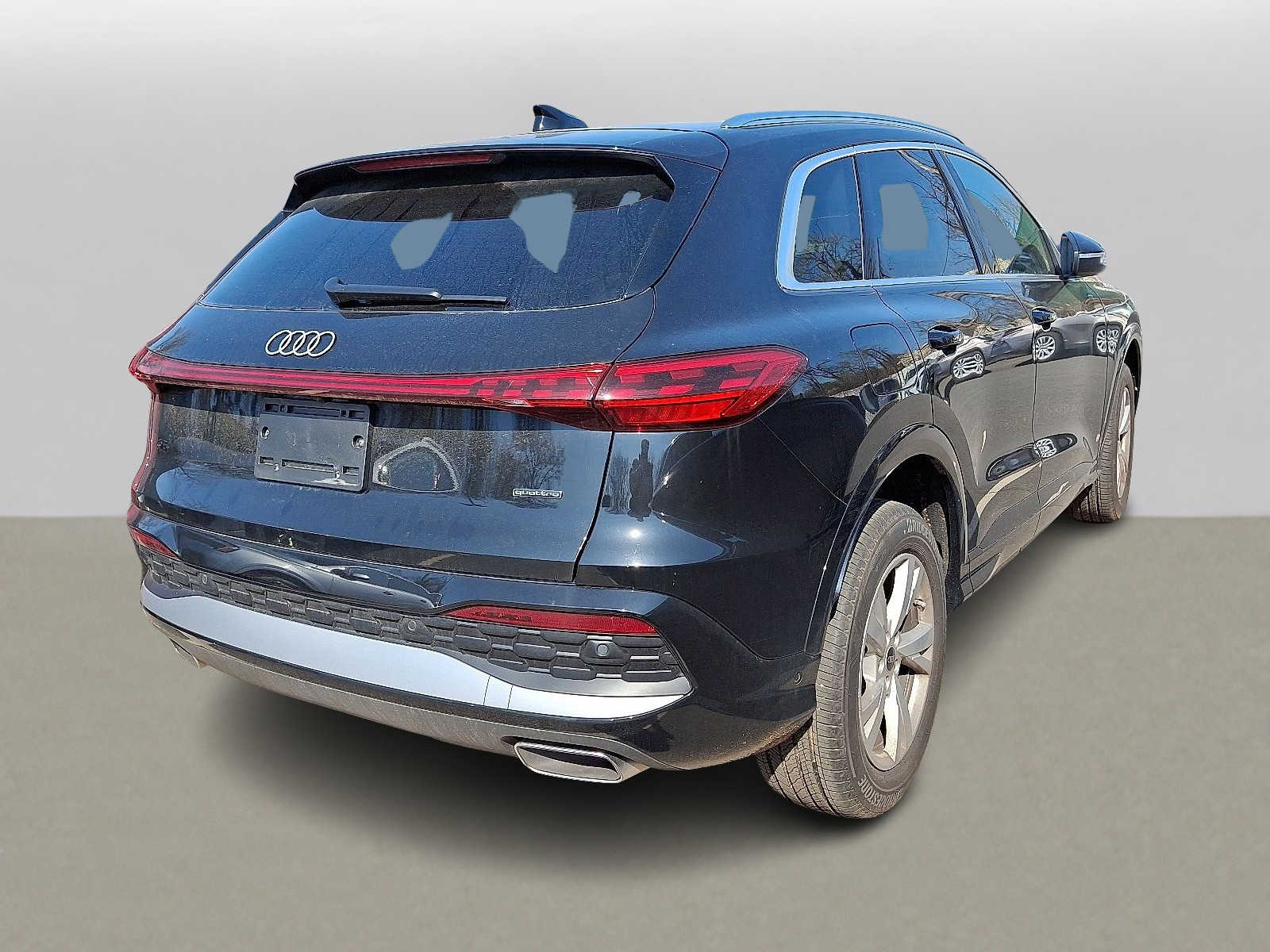 Thumbnail: 2025 Audi Q5 - 3