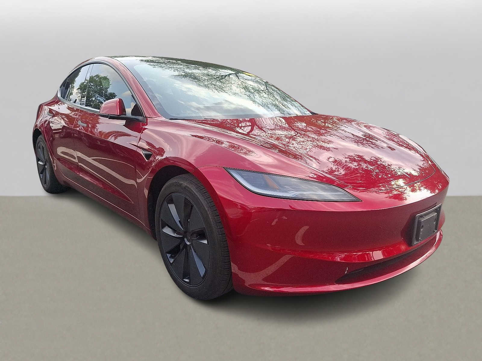 2024 Tesla Model 3 photo 2