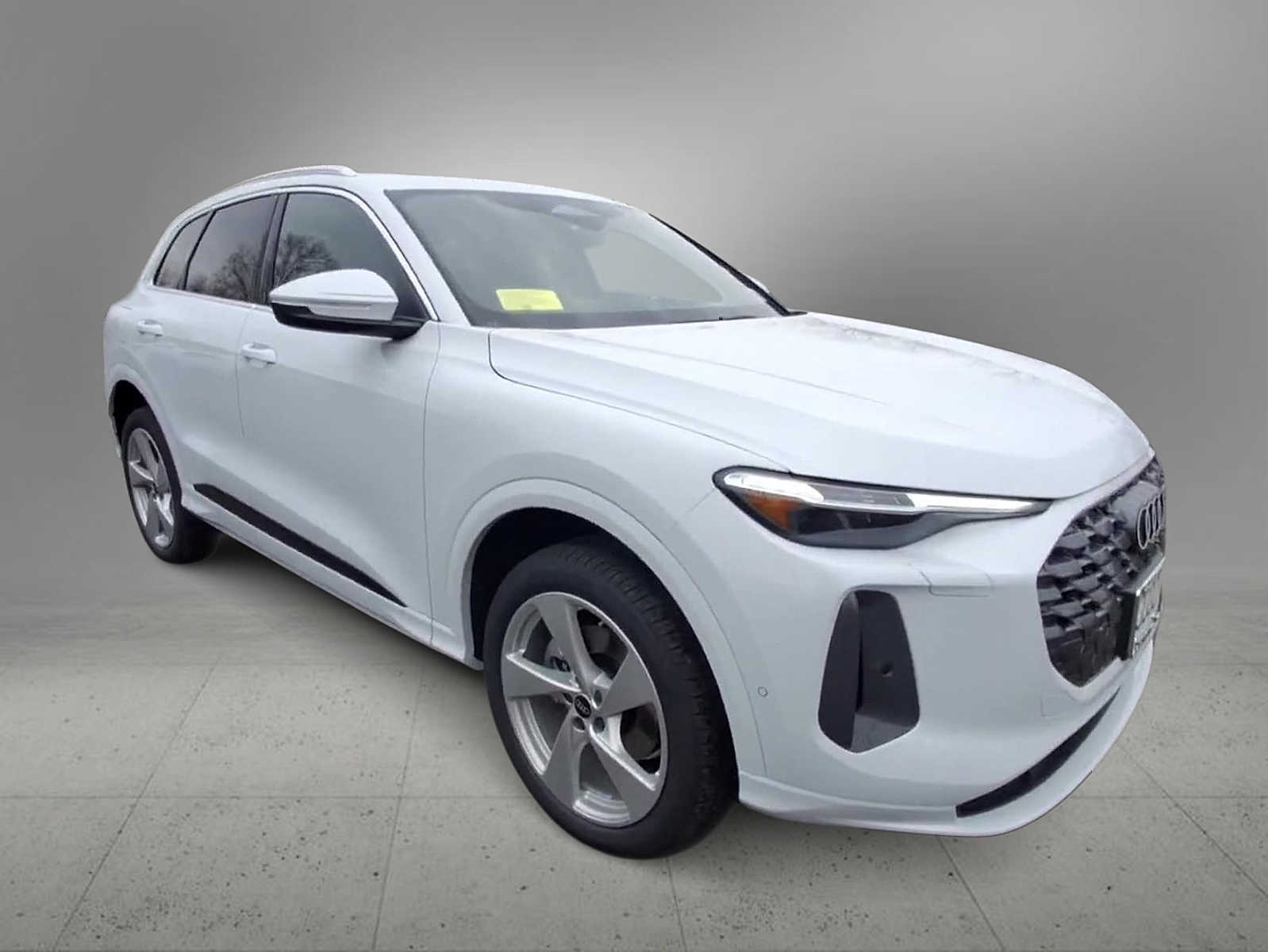 Thumbnail: 2025 Audi Q5 - 2