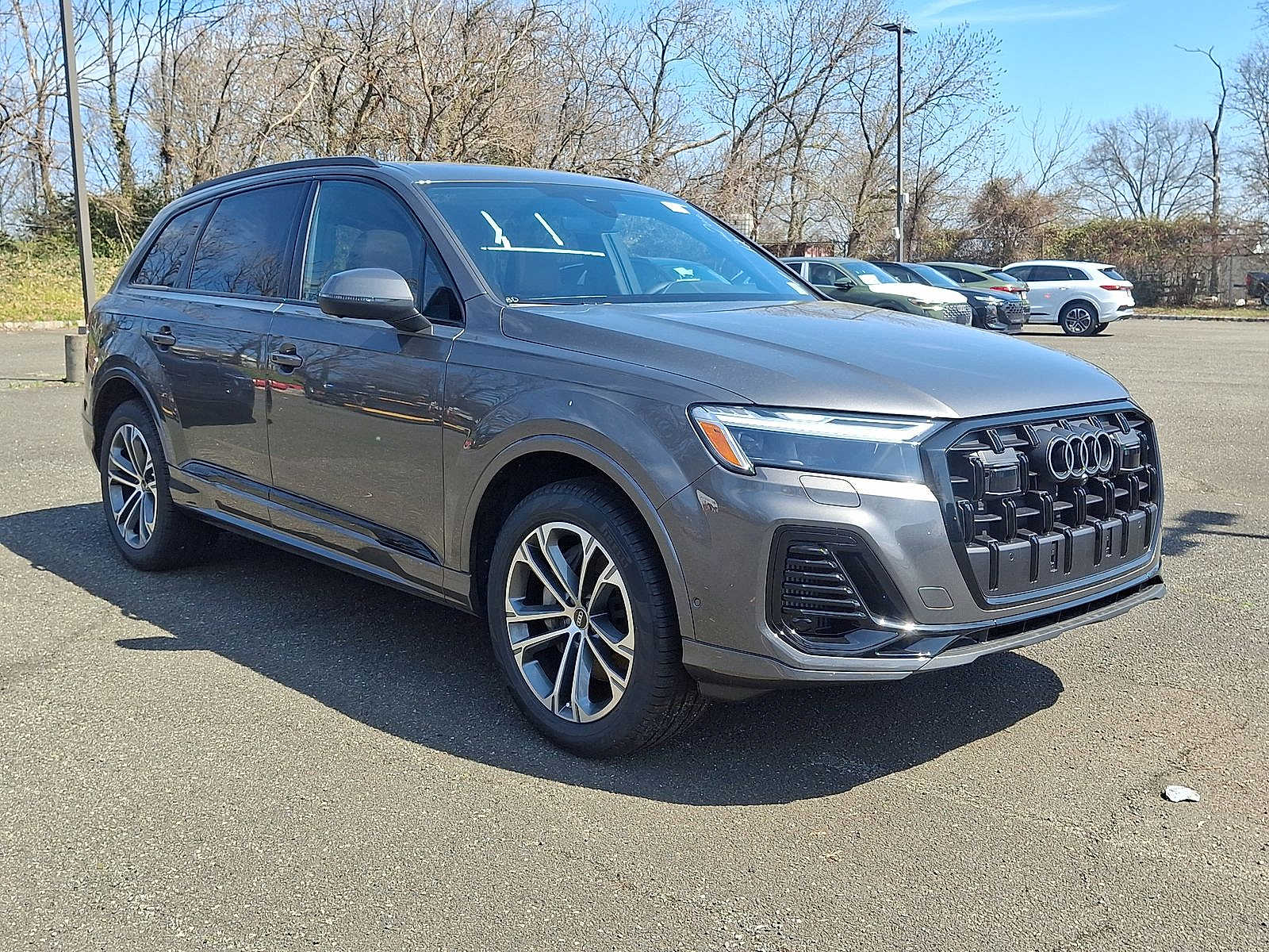 Thumbnail: 2026 Audi Q7 - 10