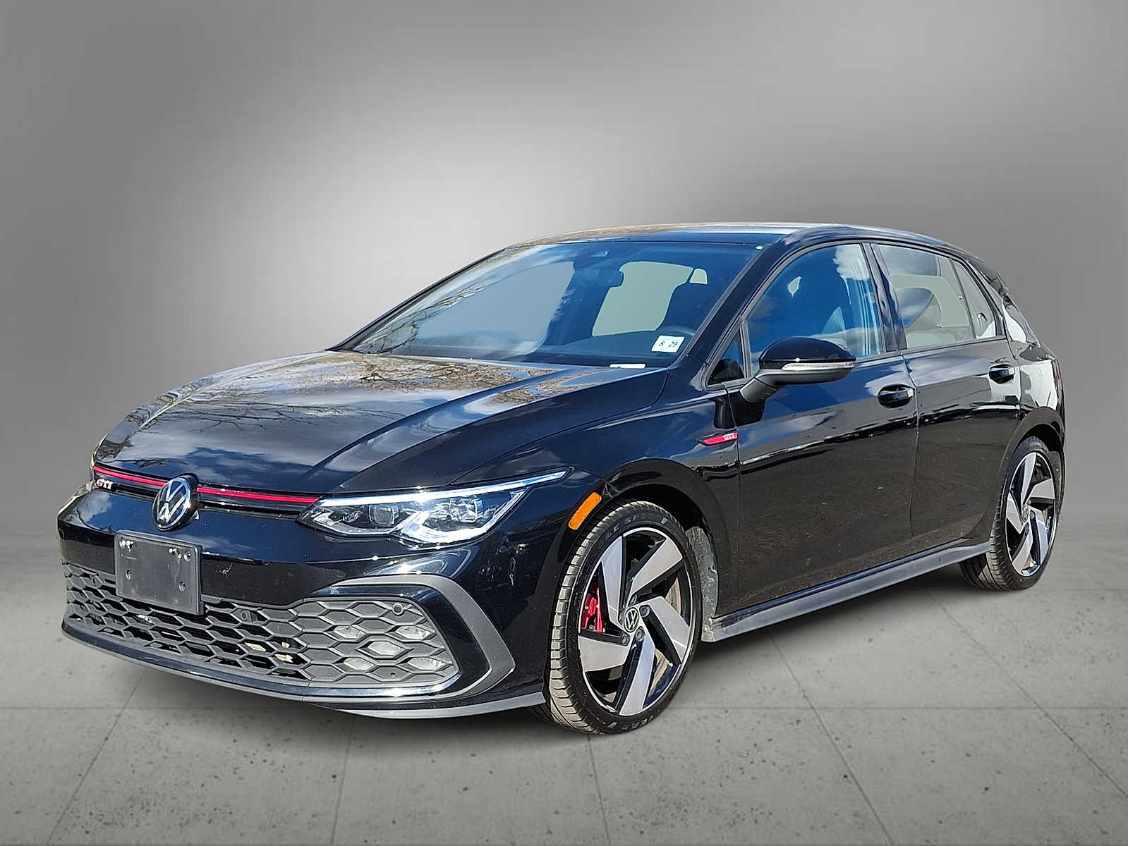 Thumbnail: 2024 Volkswagen Golf - 1