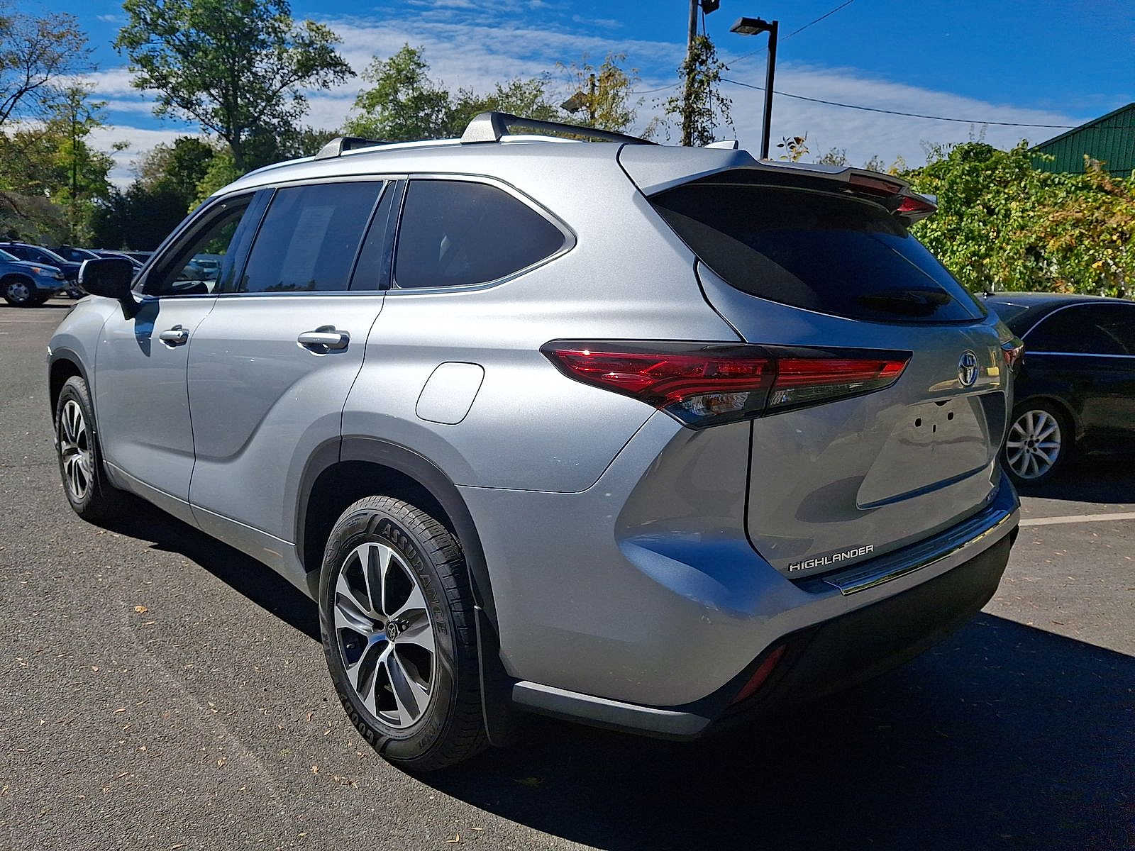 Thumbnail: 2020 Toyota Highlander - 19