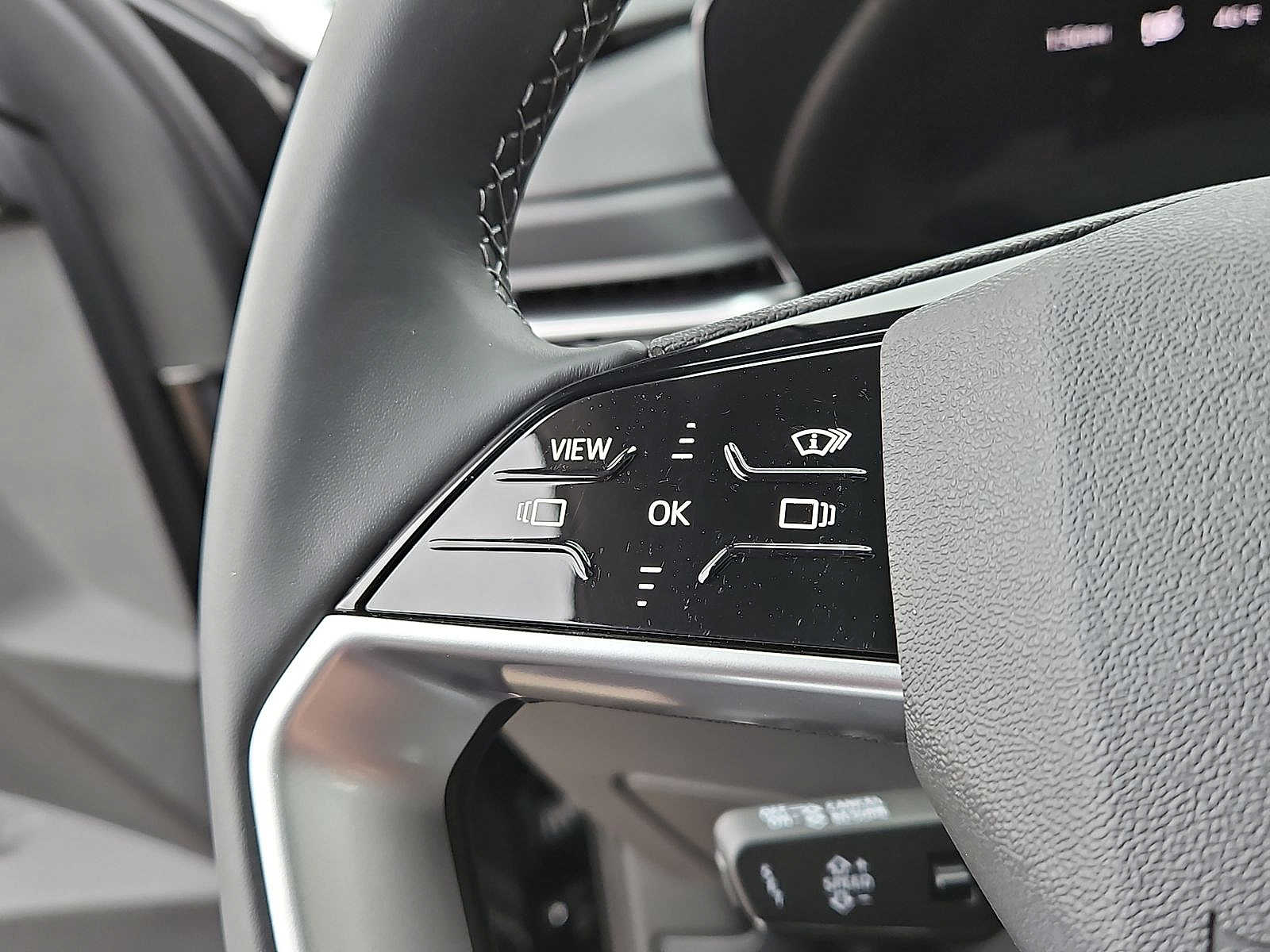 Thumbnail: 2025 Audi Q5 - 17