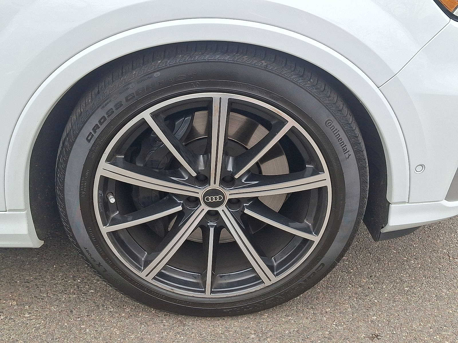 Thumbnail: 2022 Audi SQ7 - 27