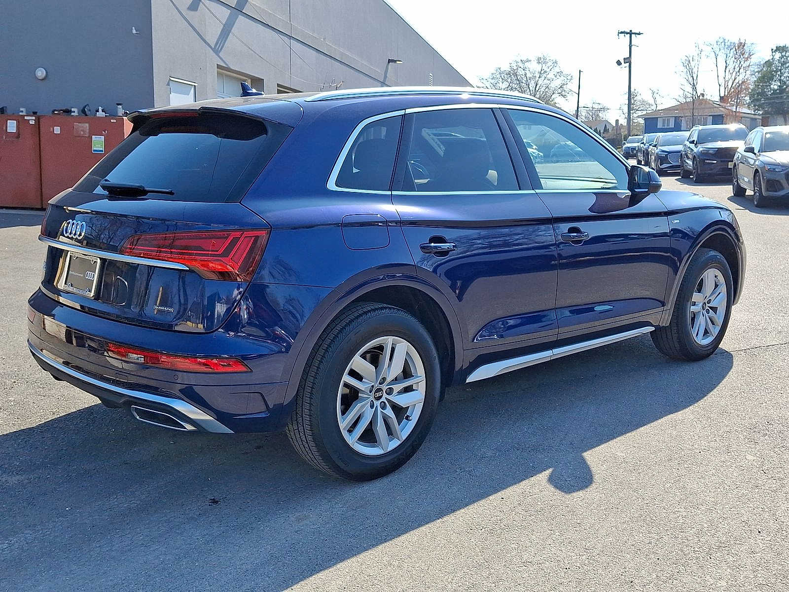 Thumbnail: 2023 Audi Q5 - 25