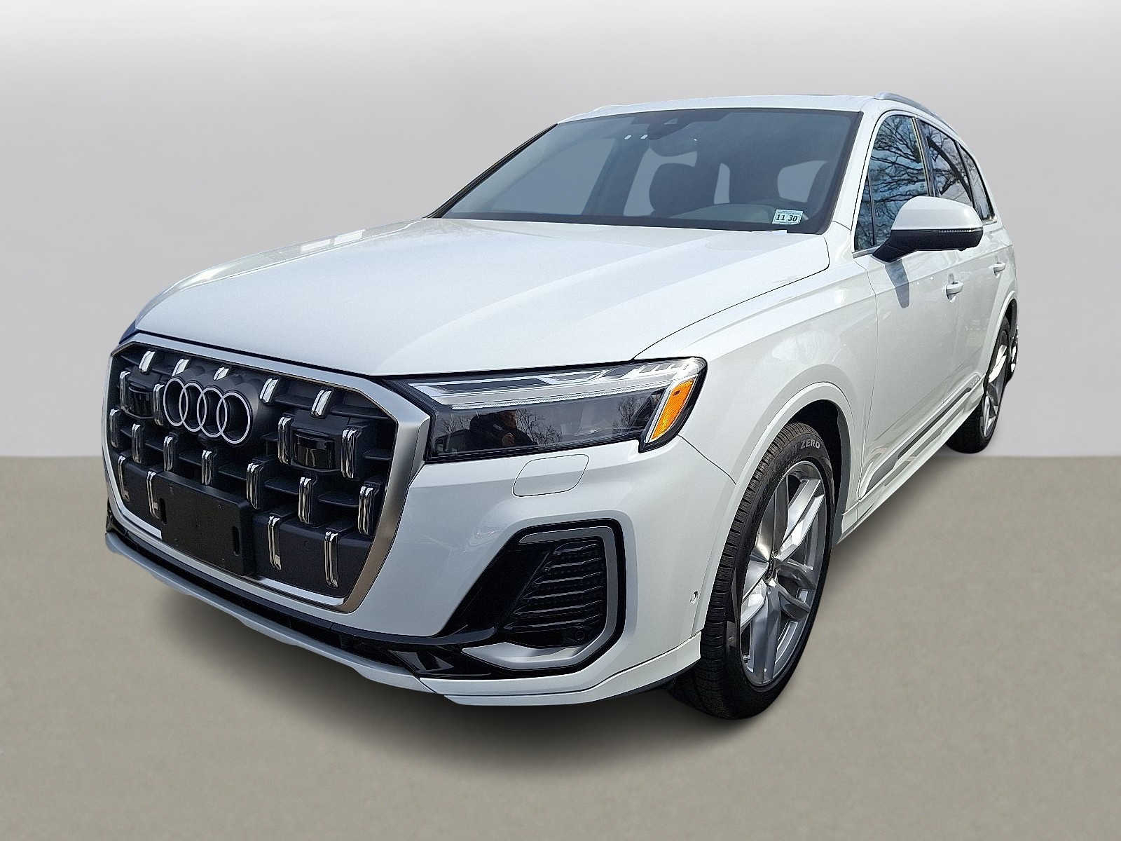 Thumbnail: 2025 Audi Q7 - 1