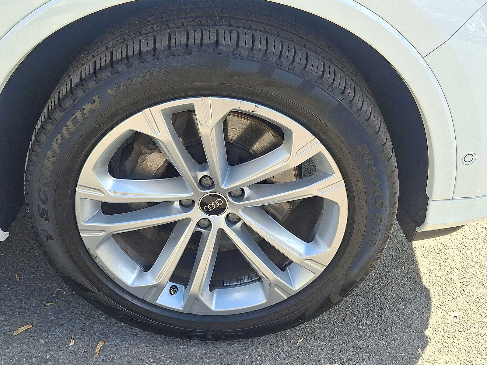 Thumbnail: 2025 Audi Q7 - 22