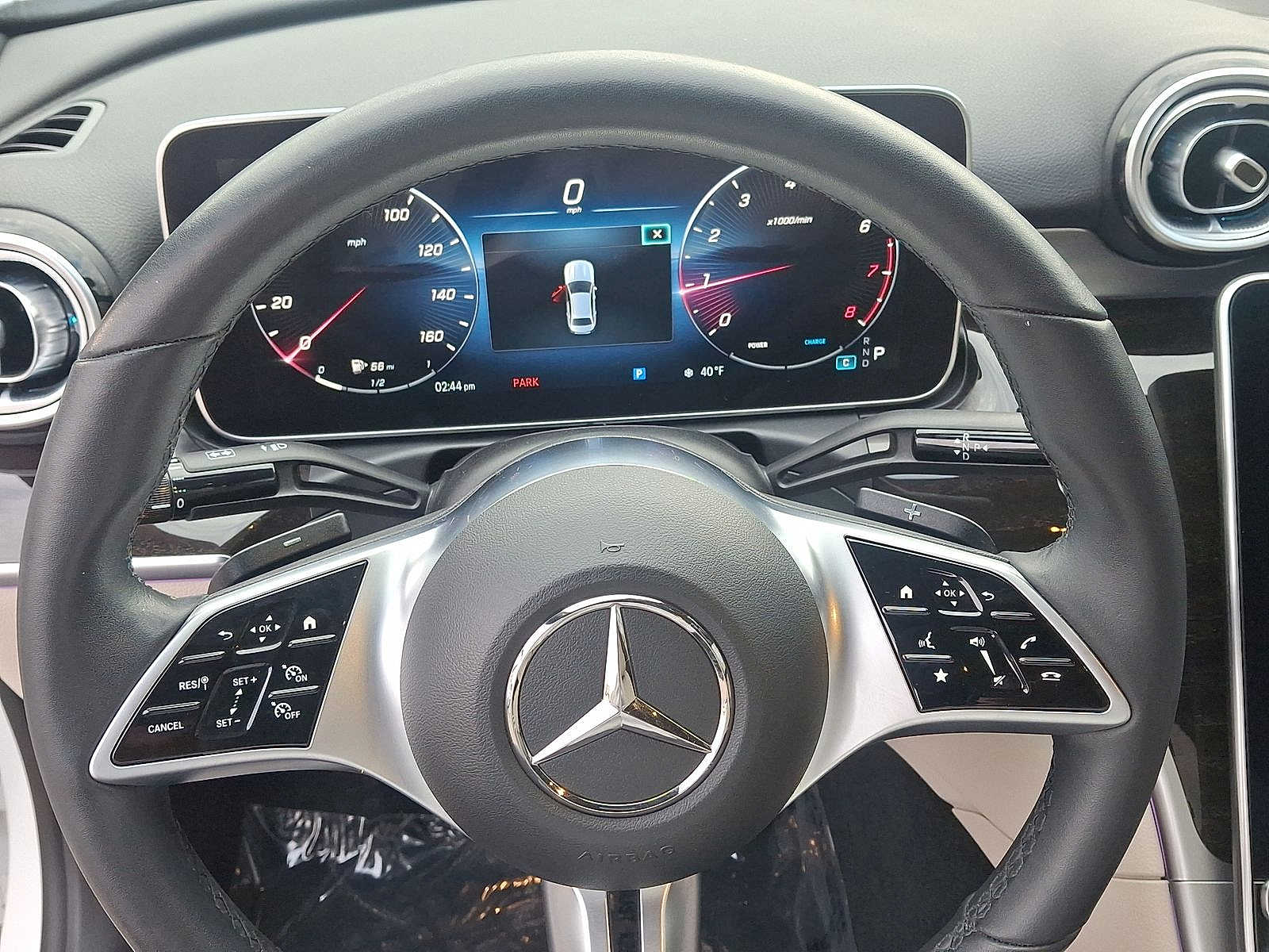 Thumbnail: 2023 Mercedes-Benz C-Class - 16