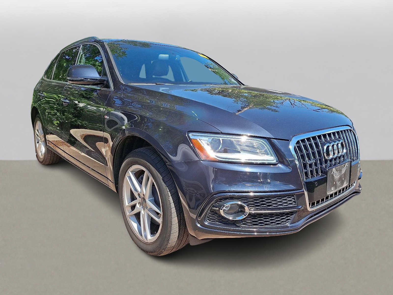 Thumbnail: 2016 Audi Q5 - 2