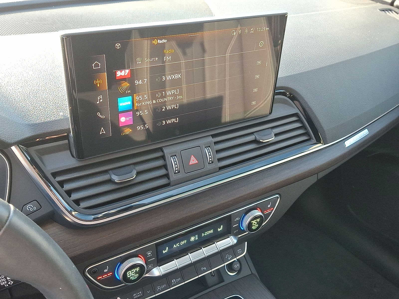 Thumbnail: 2023 Audi Q5 - 14