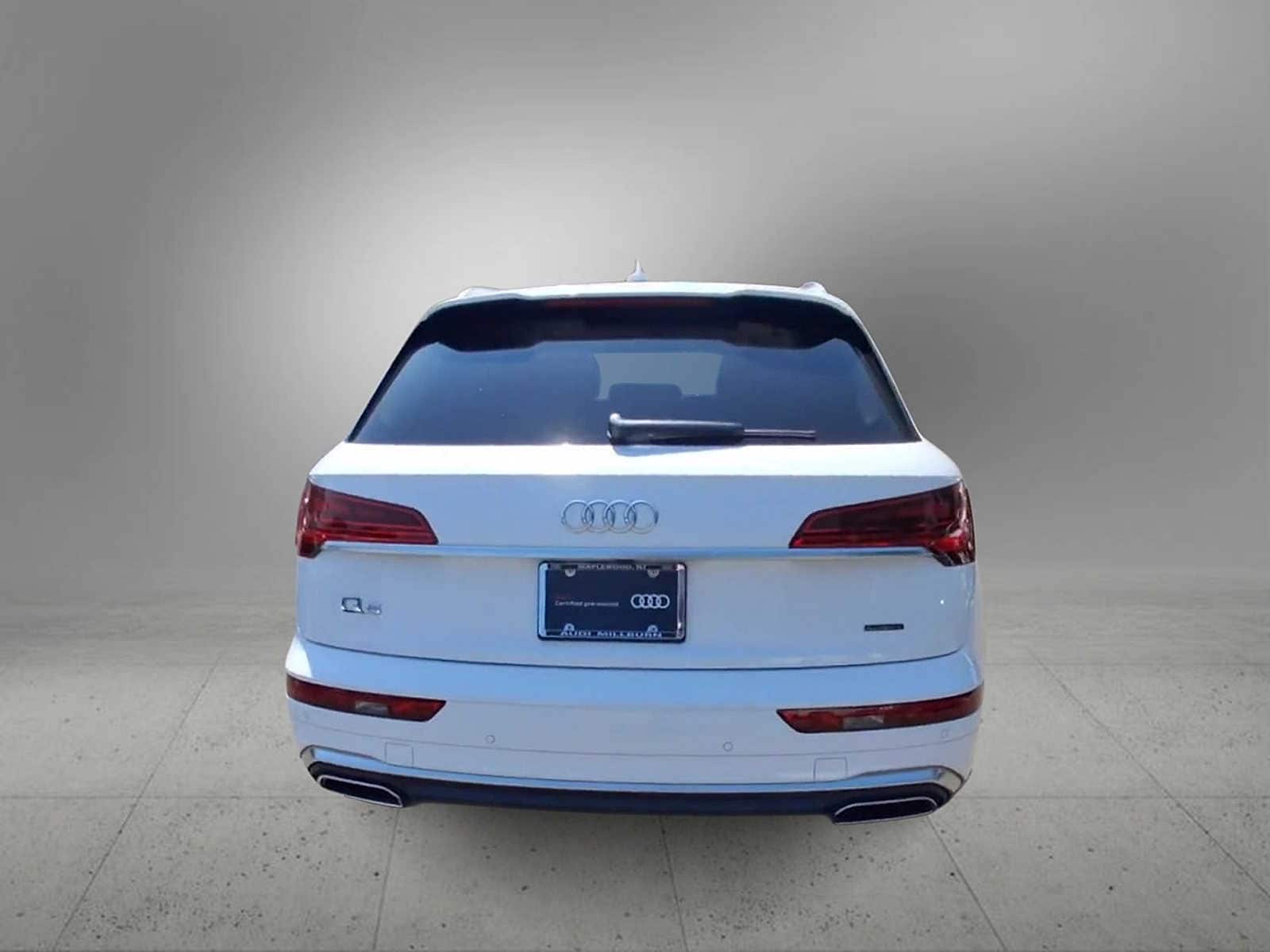 Thumbnail: 2022 Audi Q5 - 7