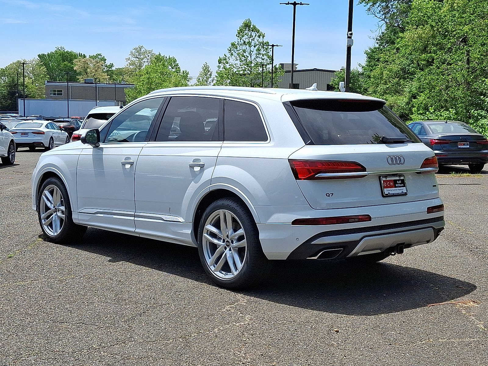 2025 Audi Q7 Premium Plus 12