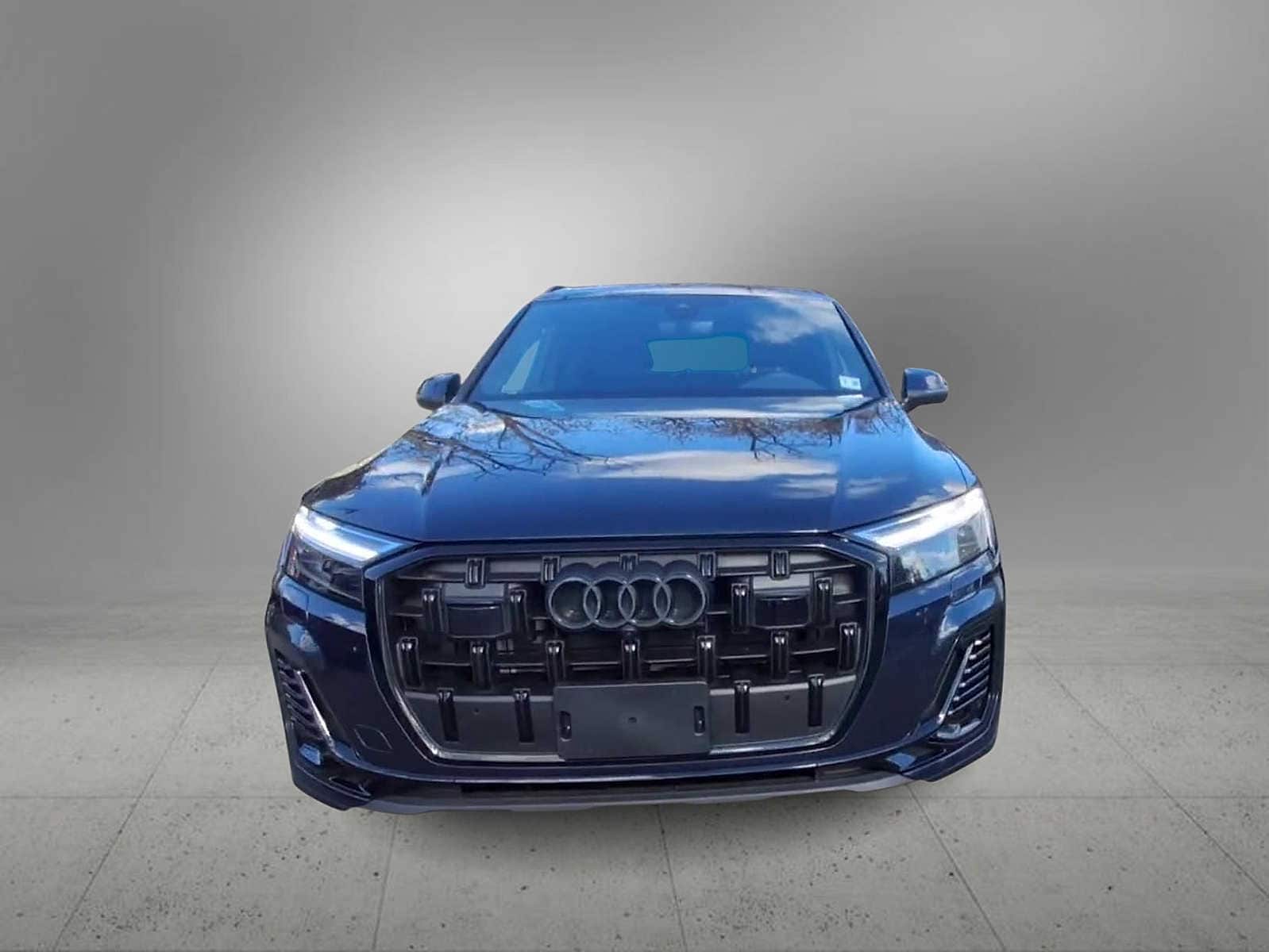 Thumbnail: 2025 Audi Q7 - 3