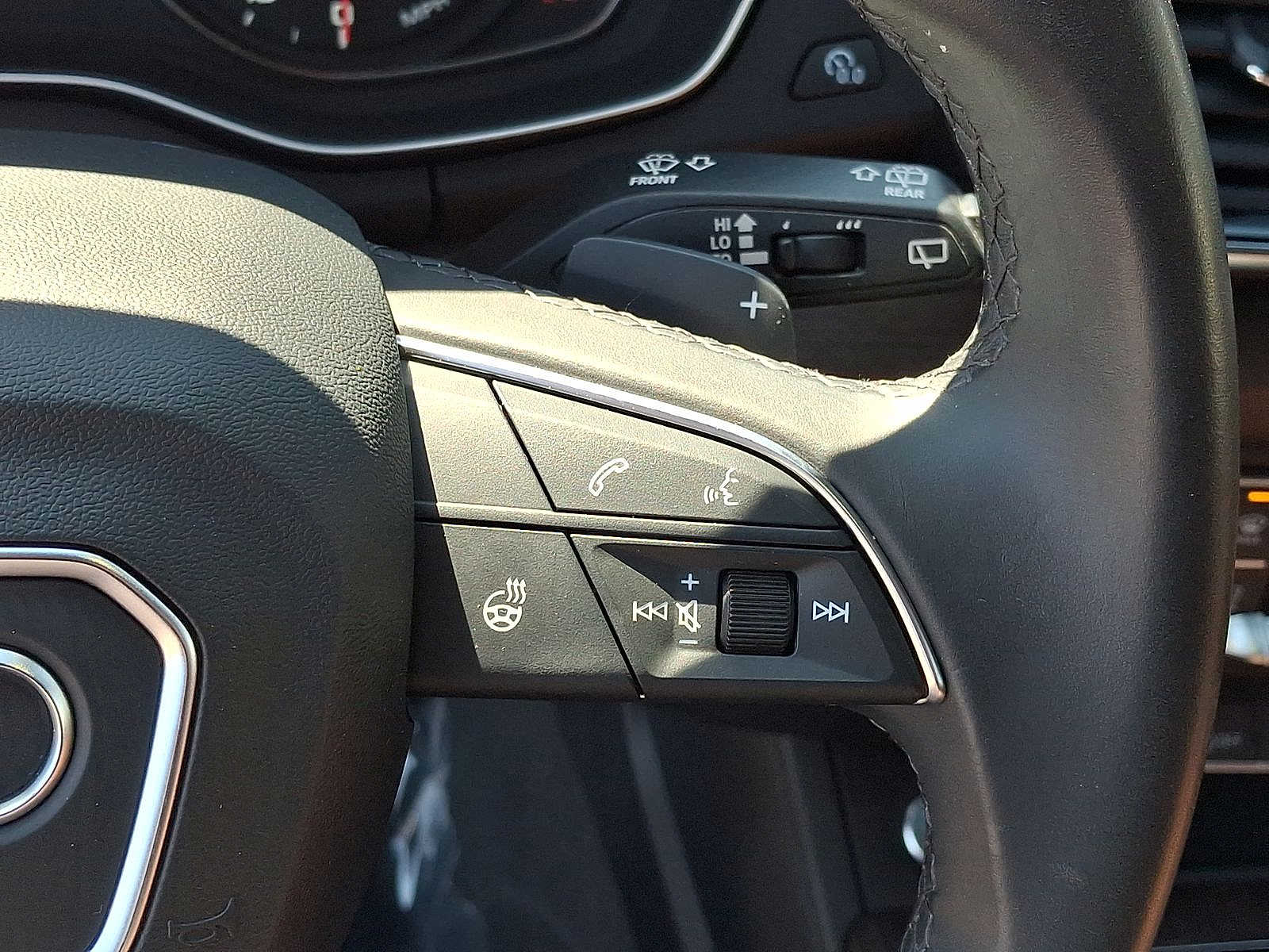 Thumbnail: 2023 Audi Q5 - 18