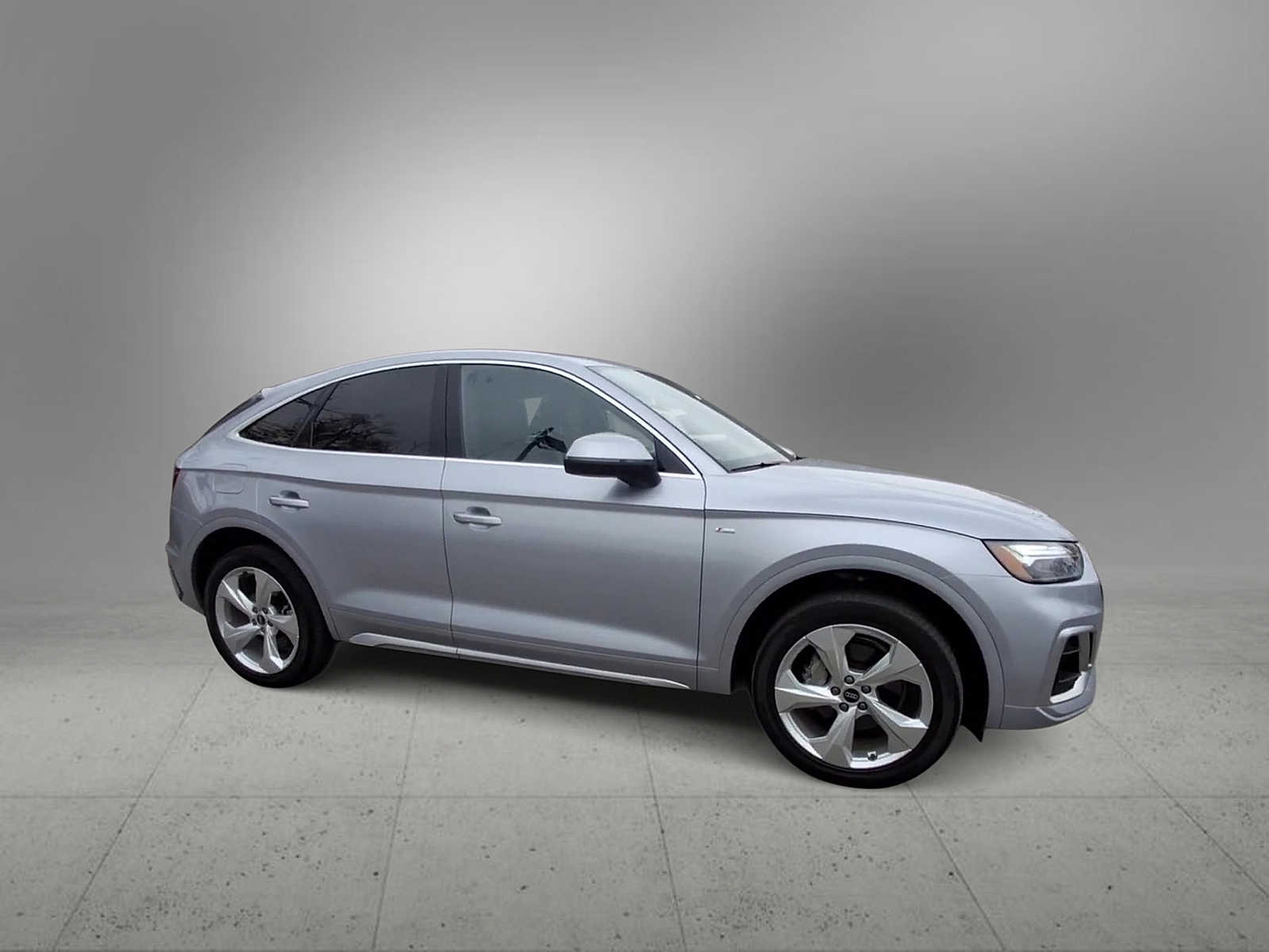 Thumbnail: 2022 Audi Q5 - 9