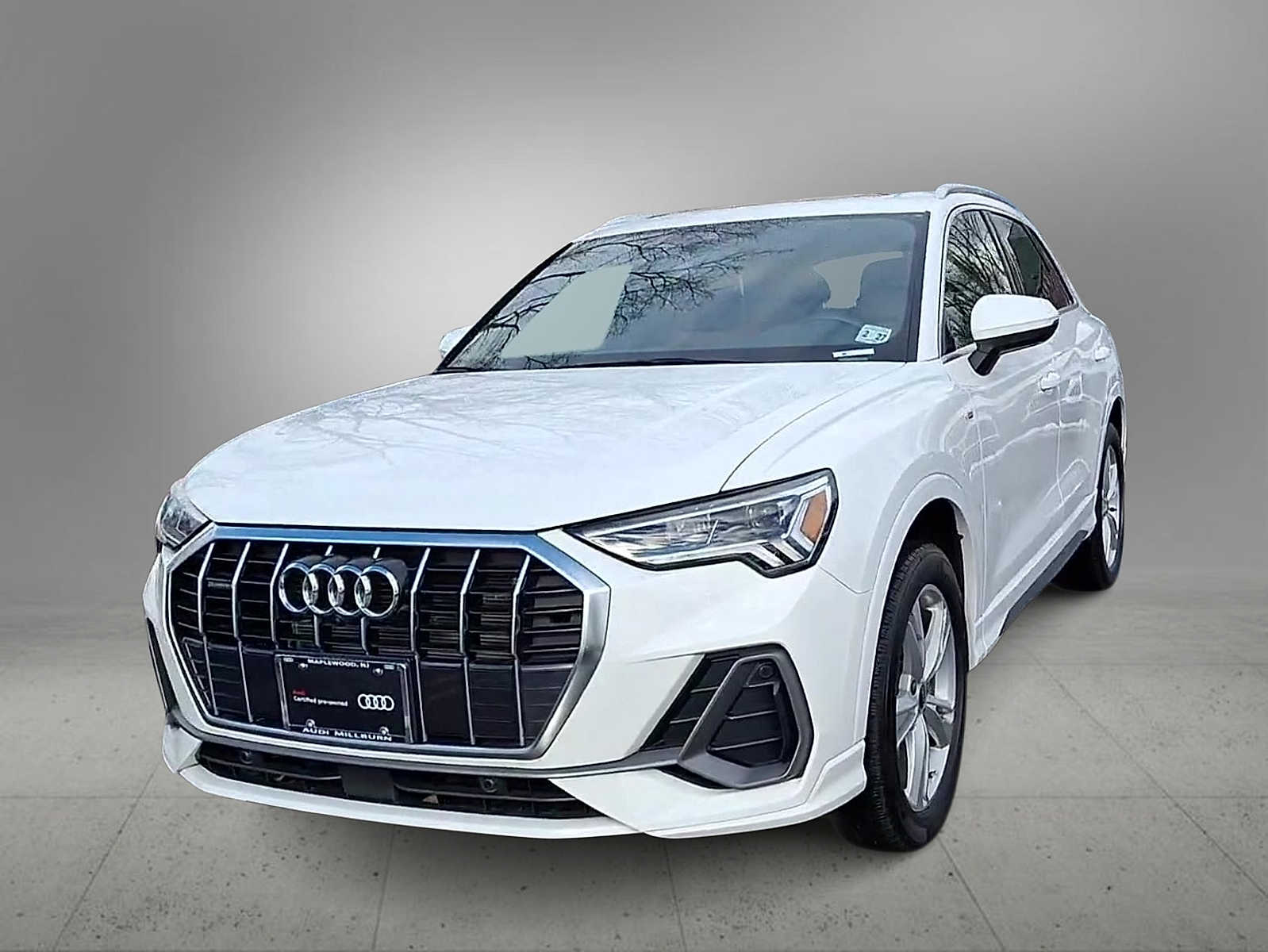 Thumbnail: 2022 Audi Q3 - 4