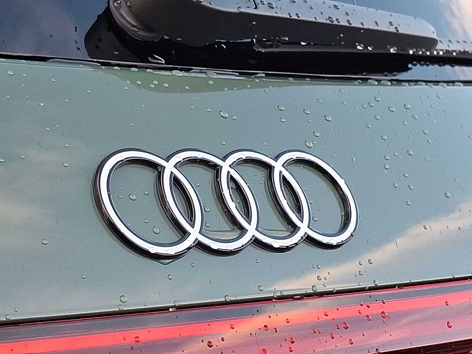 Thumbnail: 2025 Audi Q5 - 16