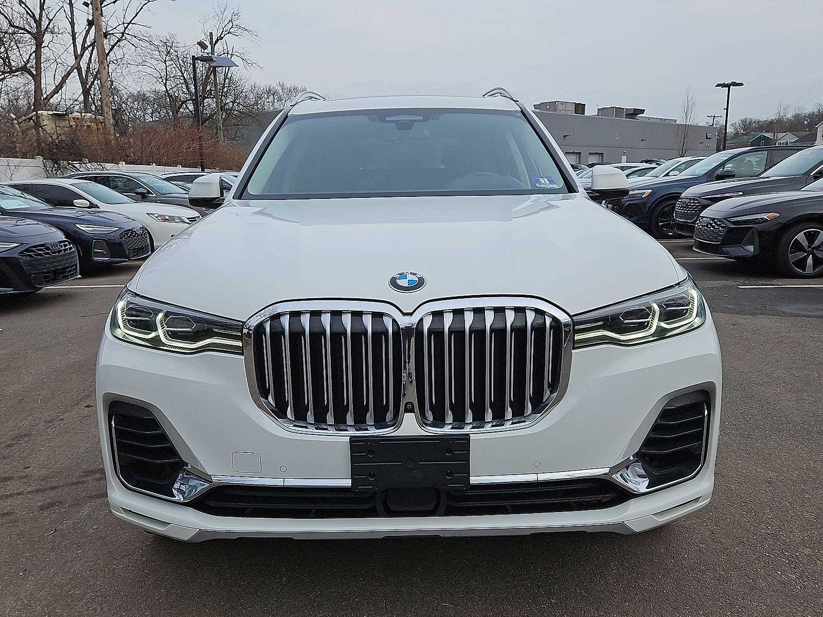 Thumbnail: 2019 BMW X7 - 29