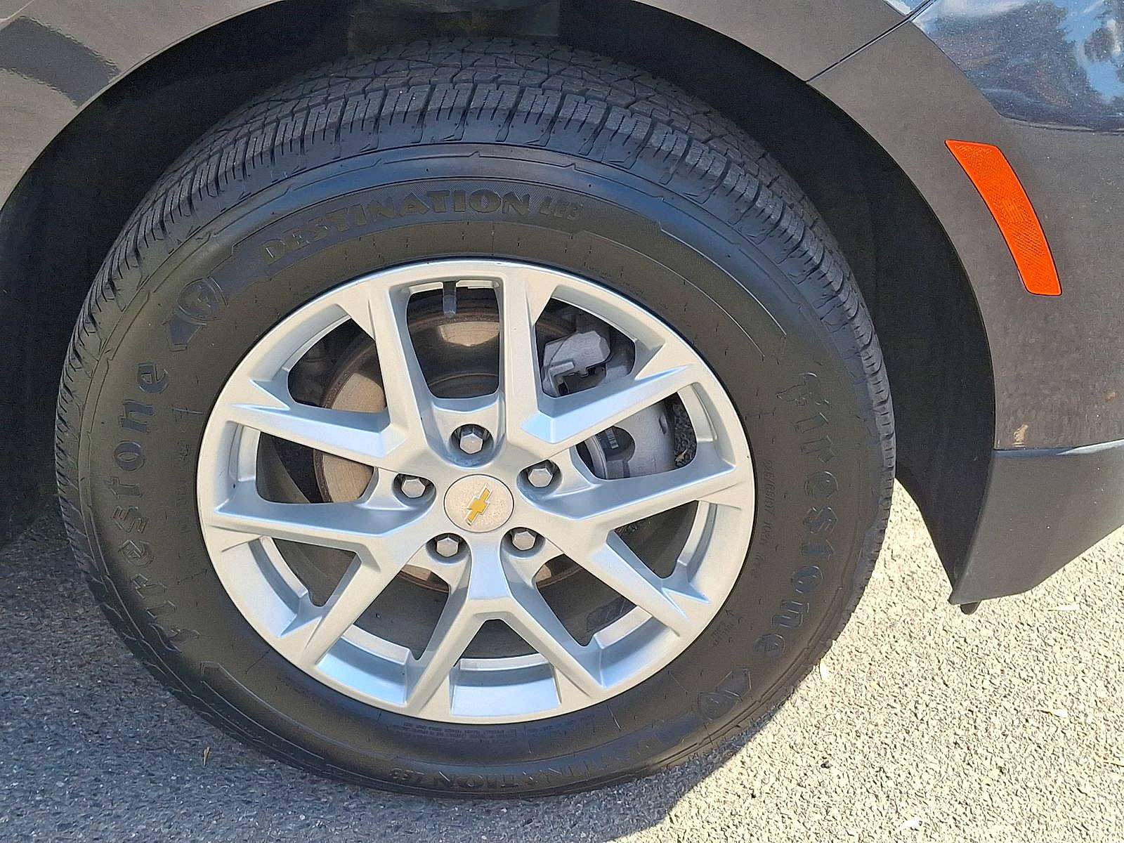 Thumbnail: 2022 Chevrolet Equinox - 24