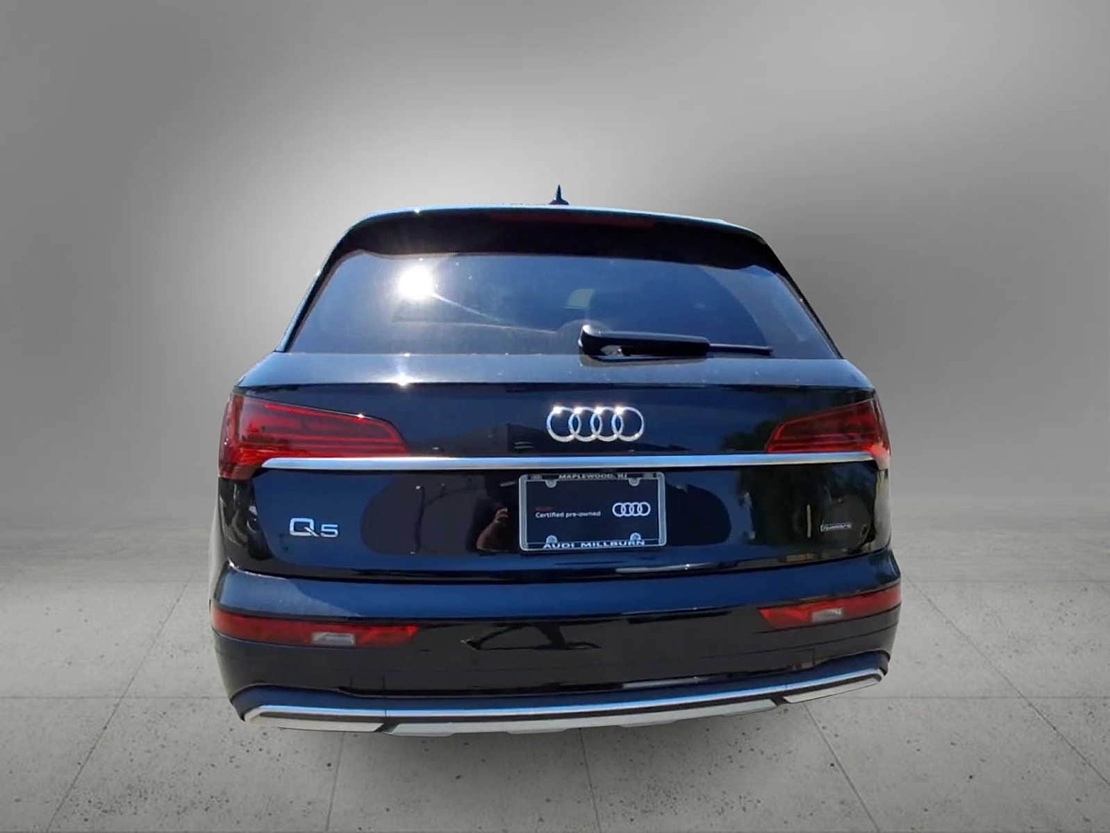 Thumbnail: 2021 Audi Q5 - 7