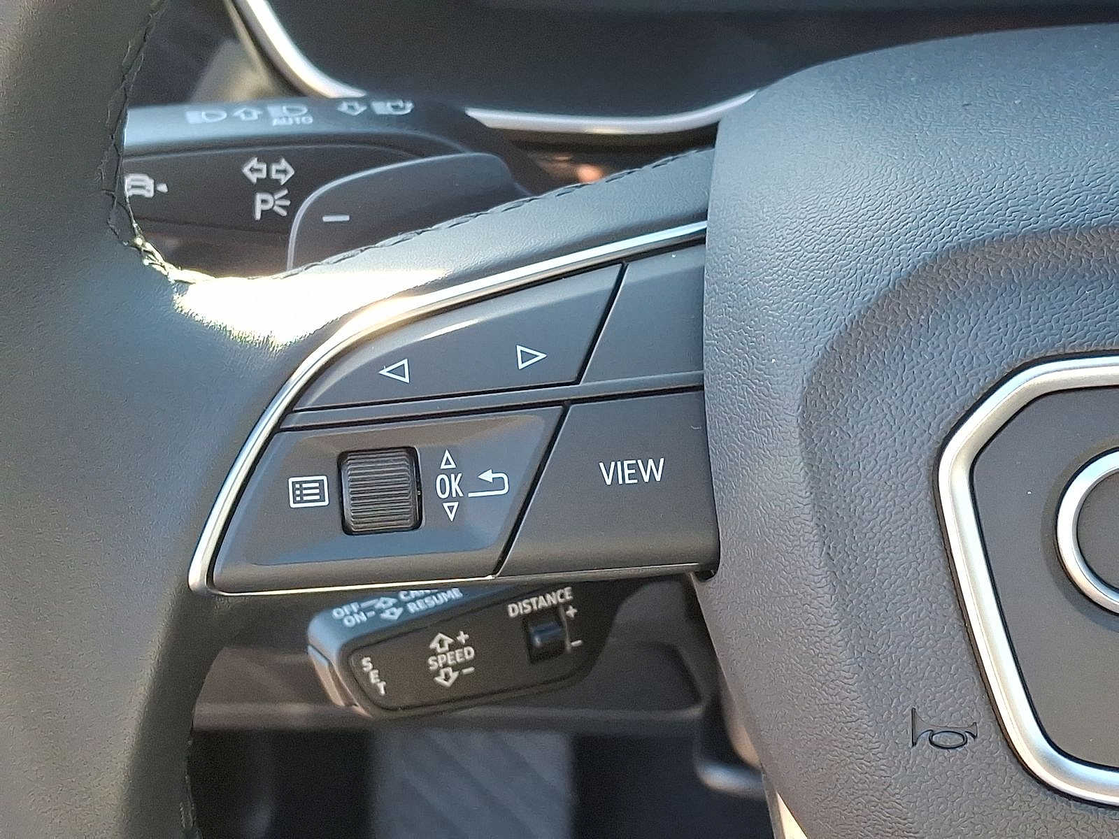 Thumbnail: 2025 Audi Q3 - 17