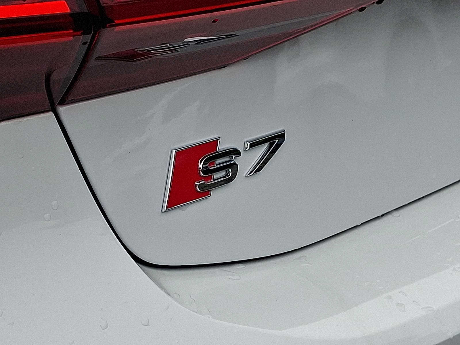 Thumbnail: 2025 Audi S7 - 18
