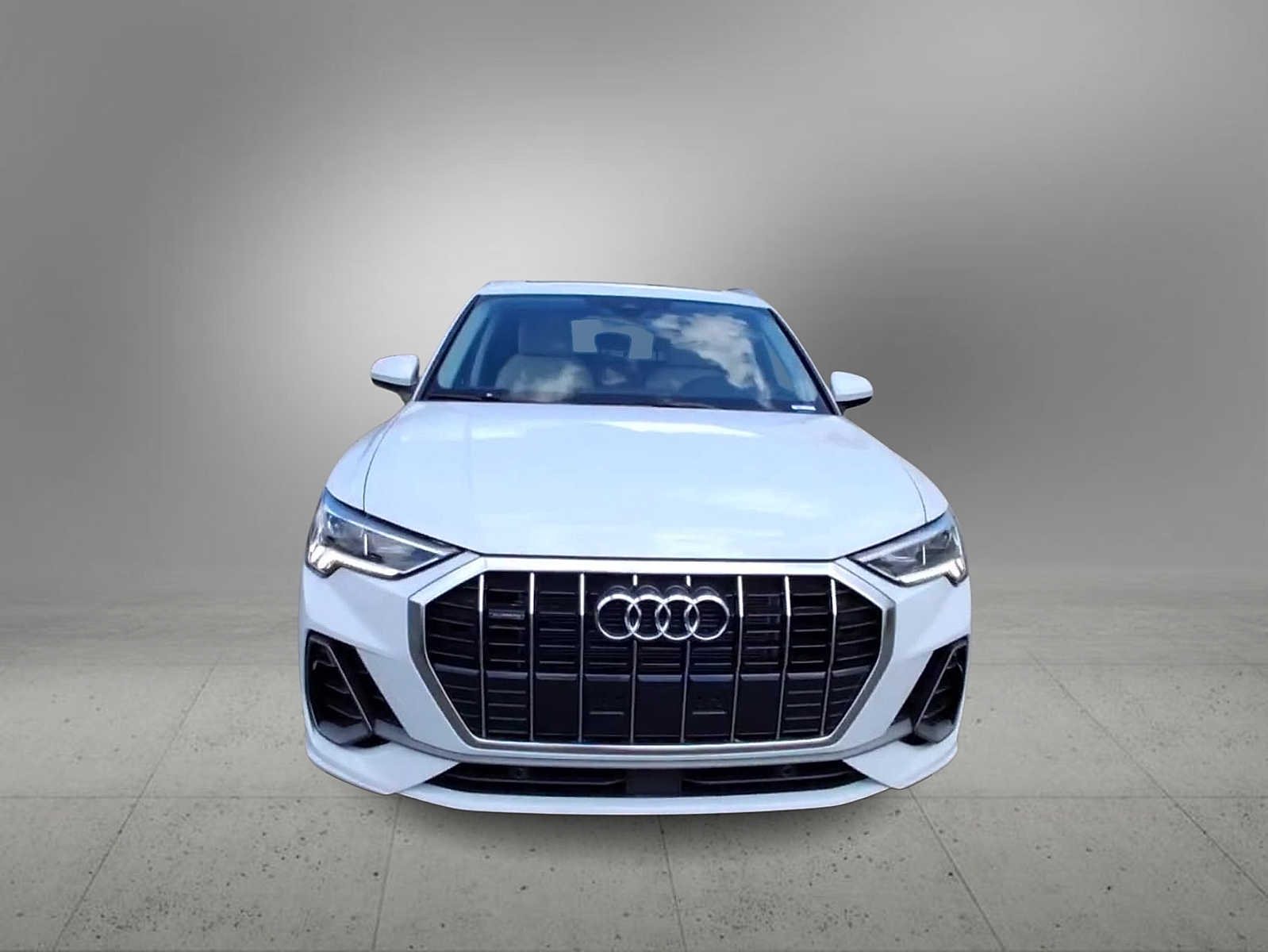 Thumbnail: 2025 Audi Q3 - 3