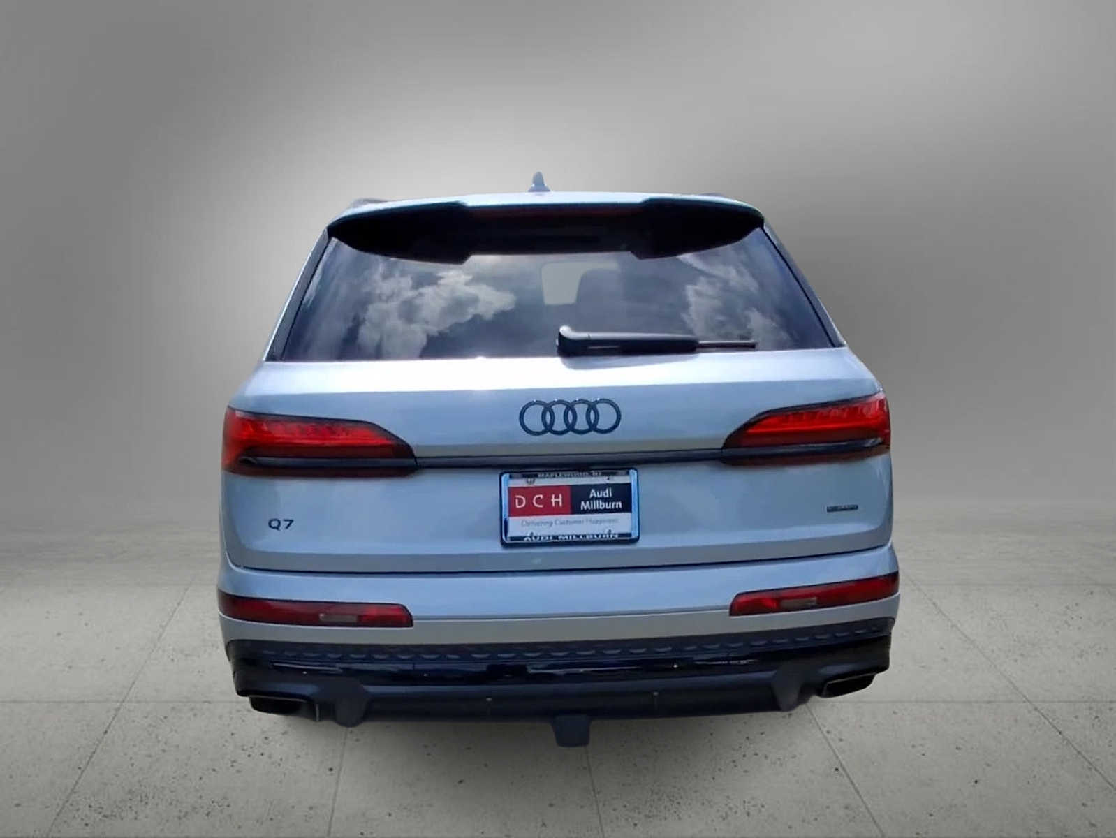 Thumbnail: 2026 Audi Q7 - 7