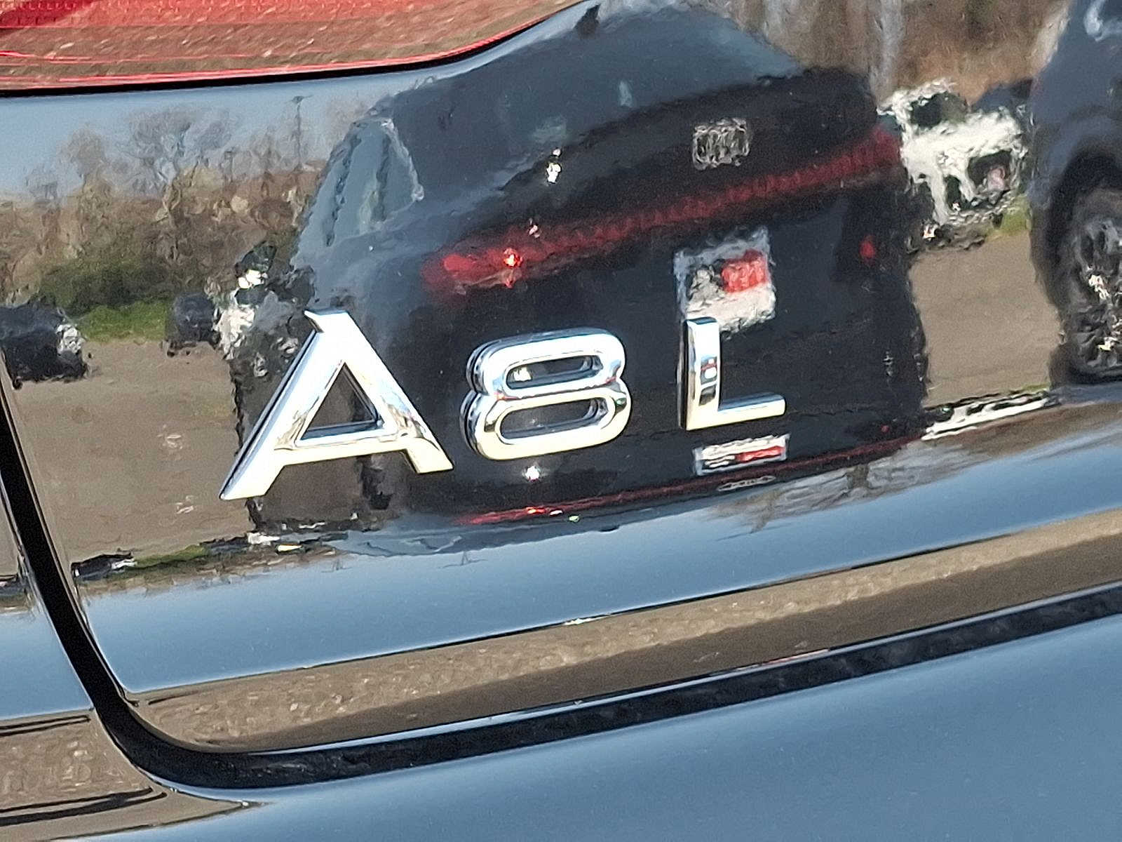 Thumbnail: 2026 Audi A8 - 17