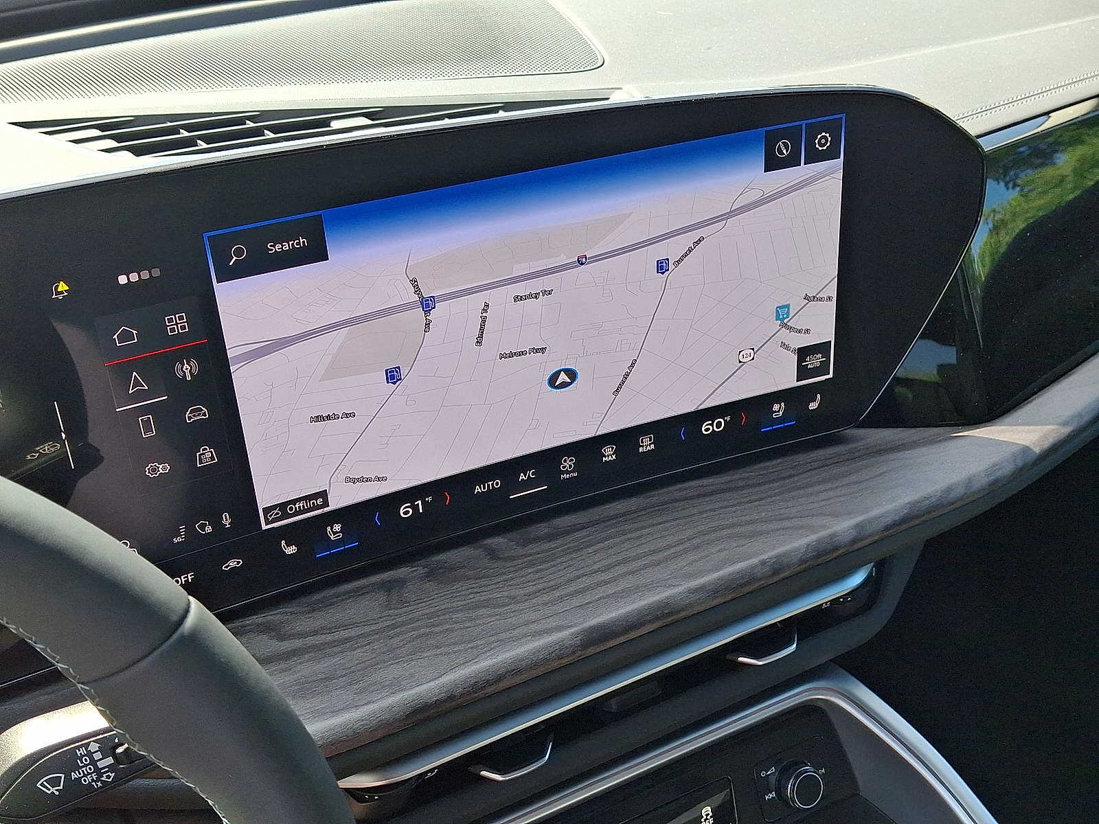 Thumbnail: 2025 Audi Q5 - 15