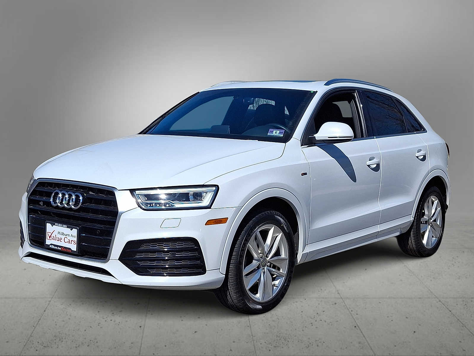 2018 Audi Q3 Premium Plus -
                  Maplewood, NJ