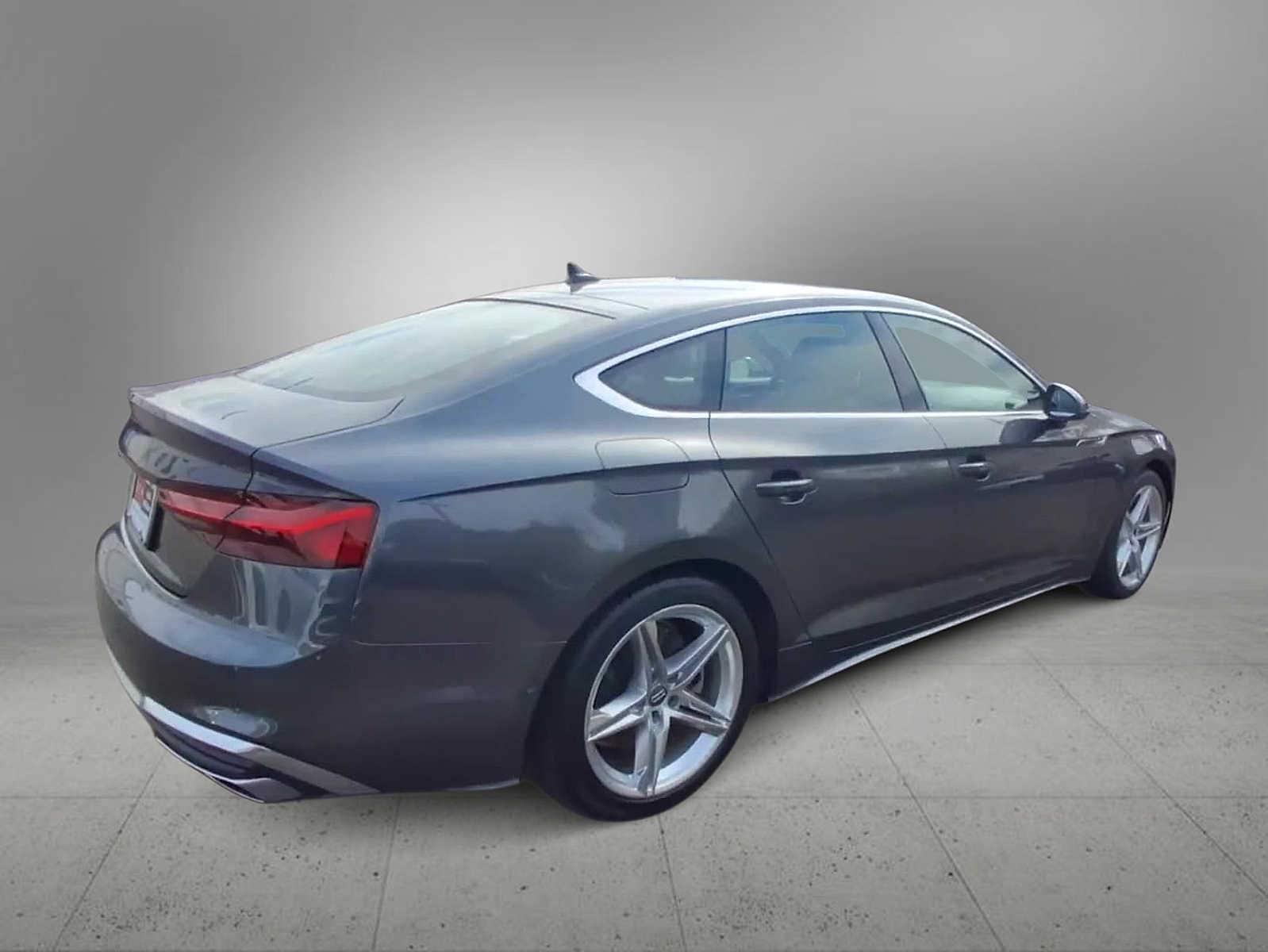 Thumbnail: 2021 Audi A5 - 8