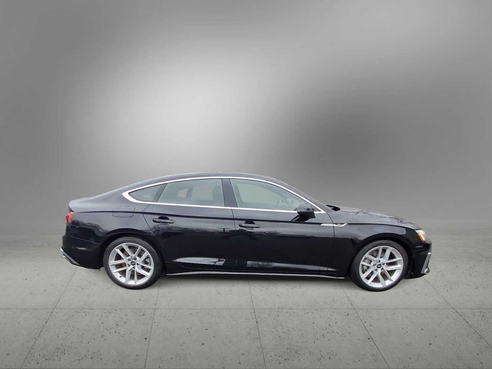 Thumbnail: 2023 Audi A5 - 8