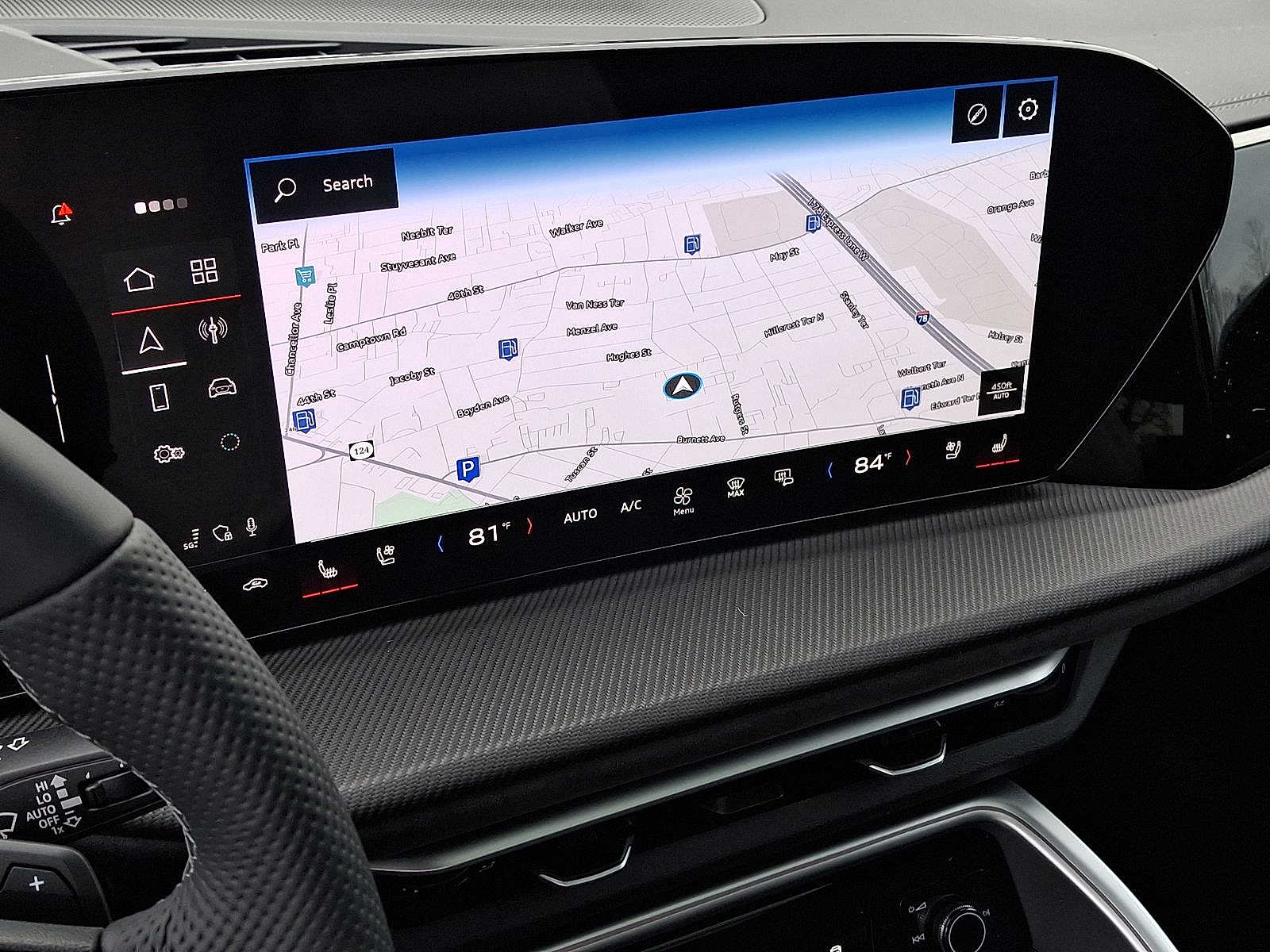 Thumbnail: 2025 Audi SQ5 - 15